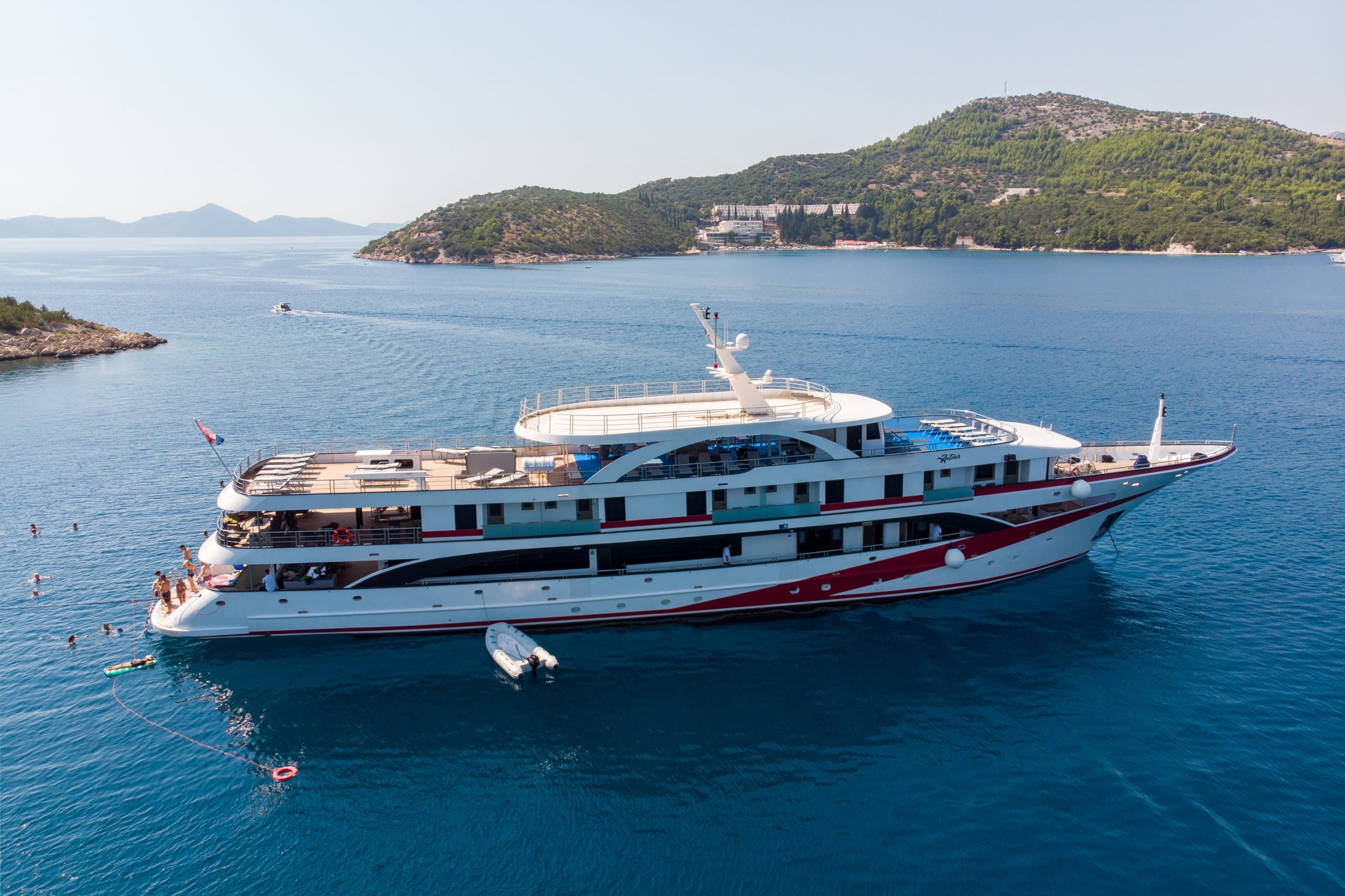 Motor yacht ANTARIS 54.54m