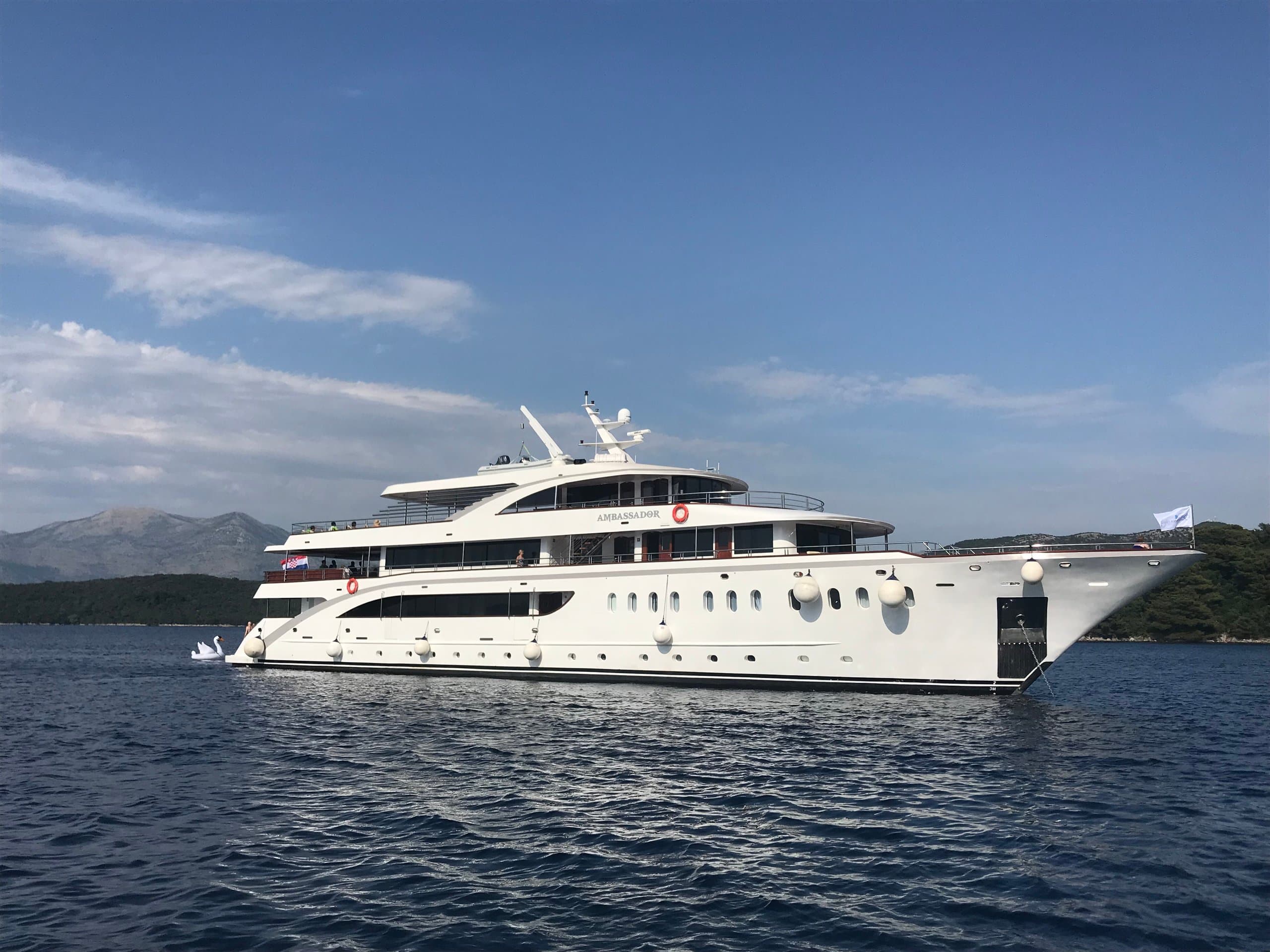 Motor yacht AMBASSADOR 48m