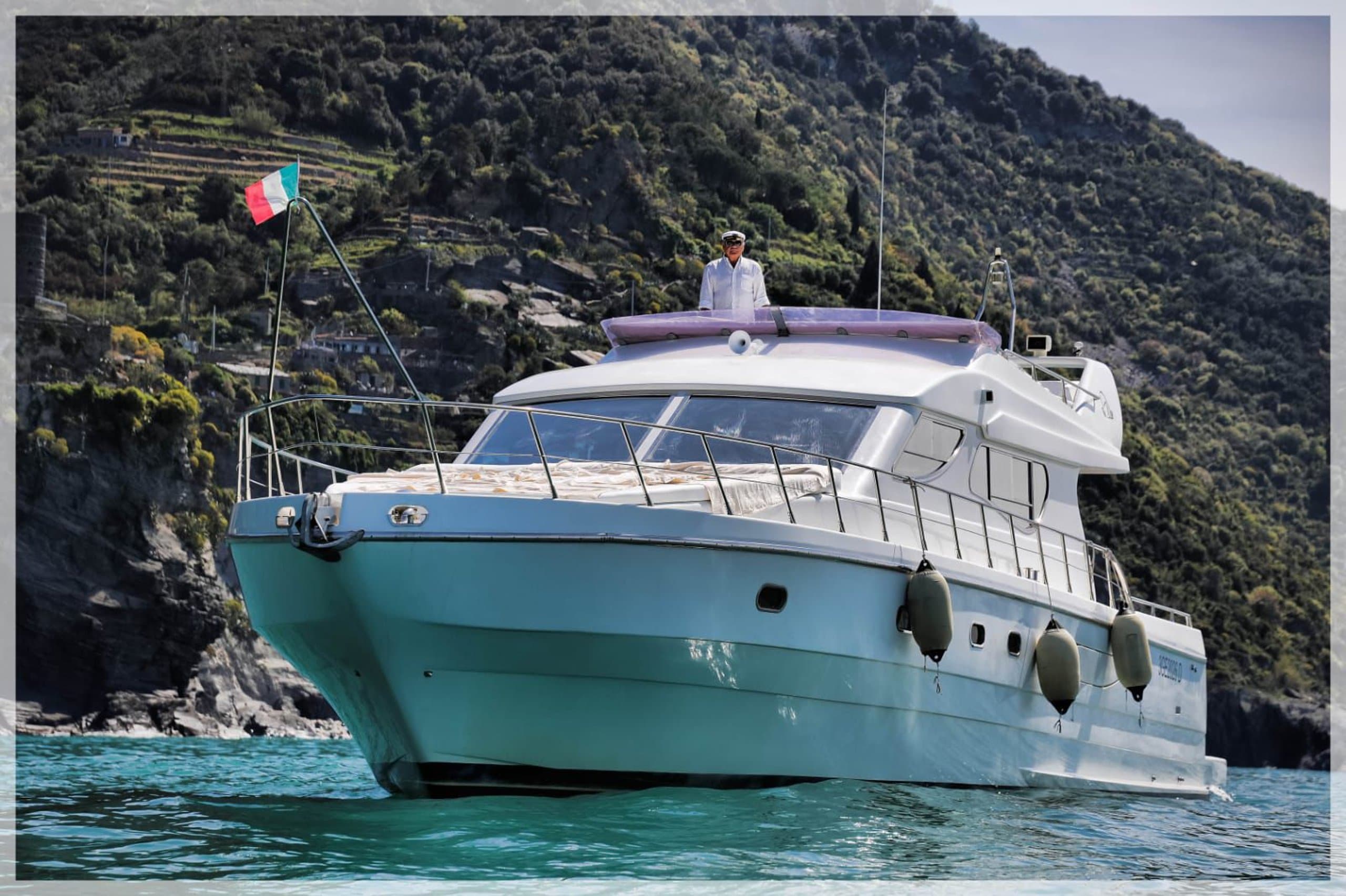 Motor yacht SCATIGNON 18m