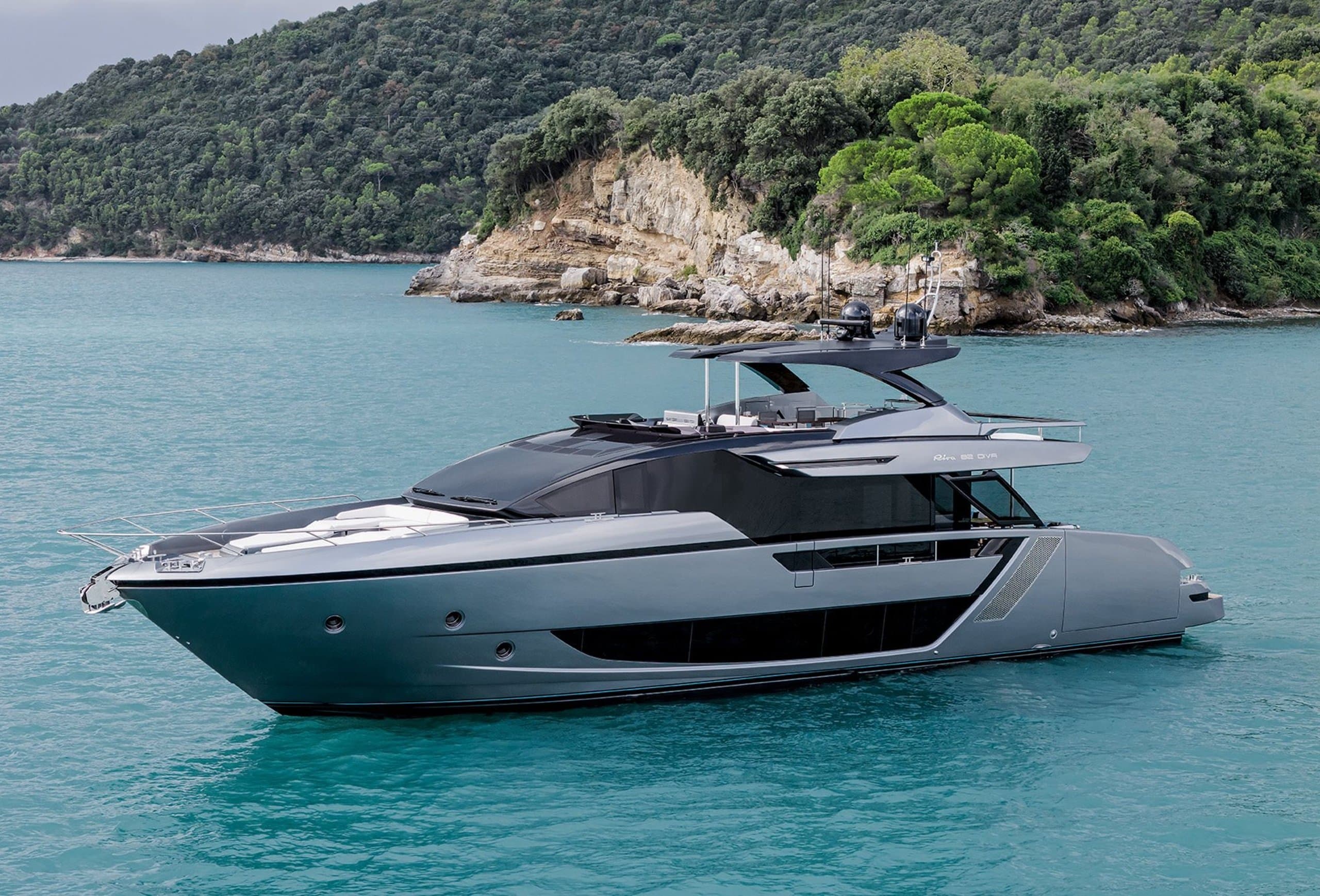 Motor yacht NAUTICA 24.99m