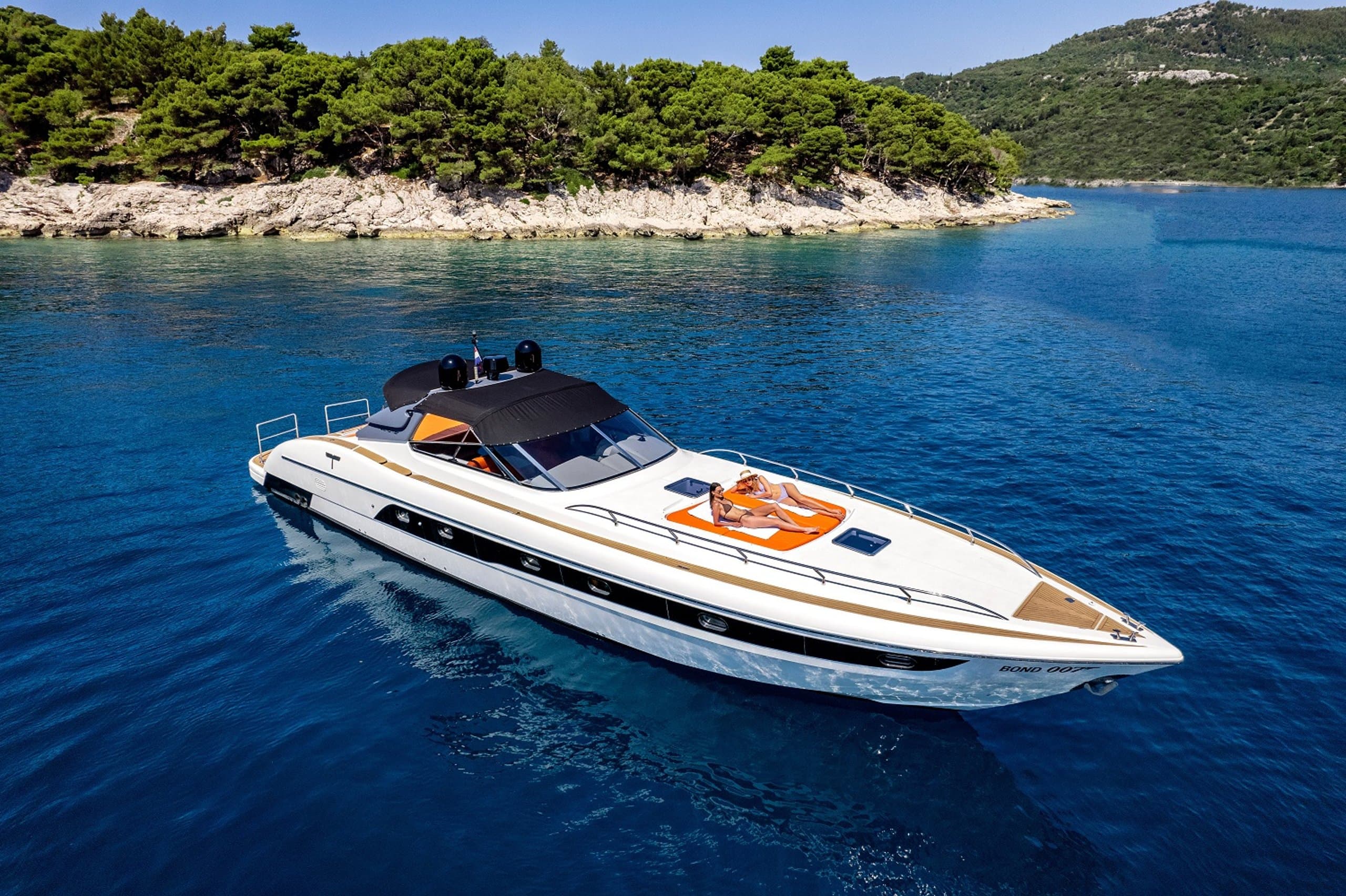 Motor yacht TECNOMAR MADRAS 64 19.02m