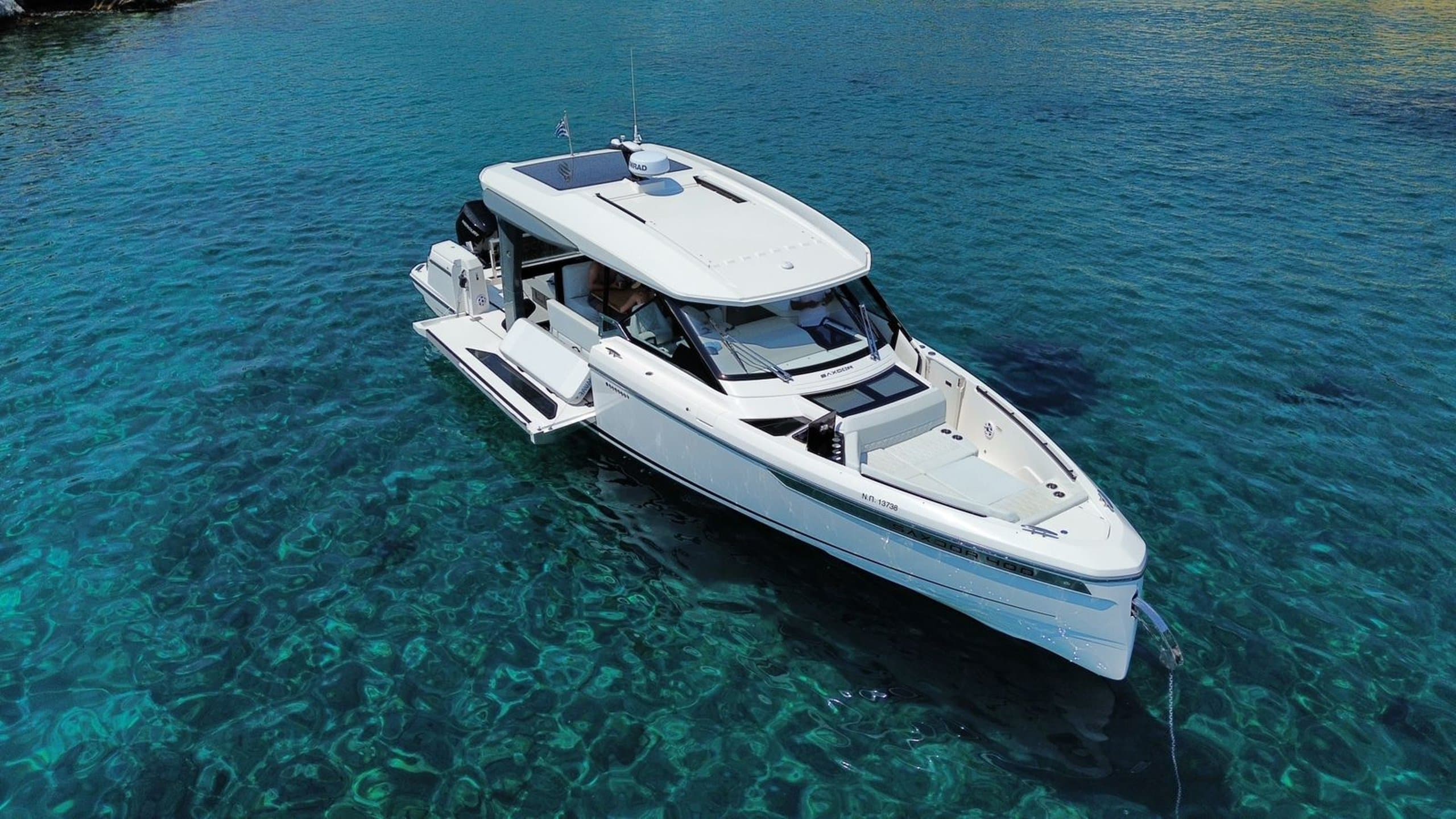 Motor yacht PARADOX 12.4m