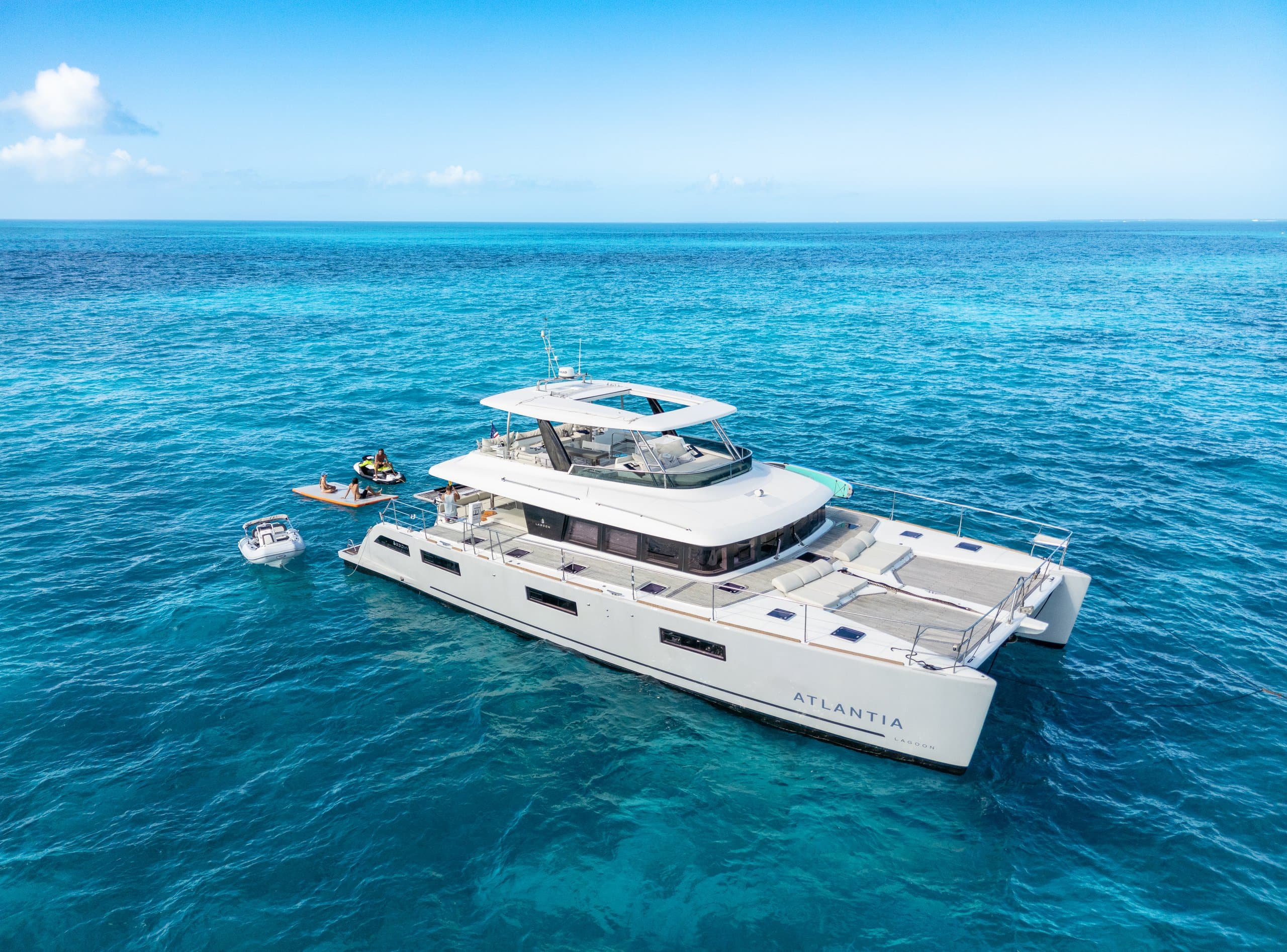 Motor yacht ATLANTIA 20.43m