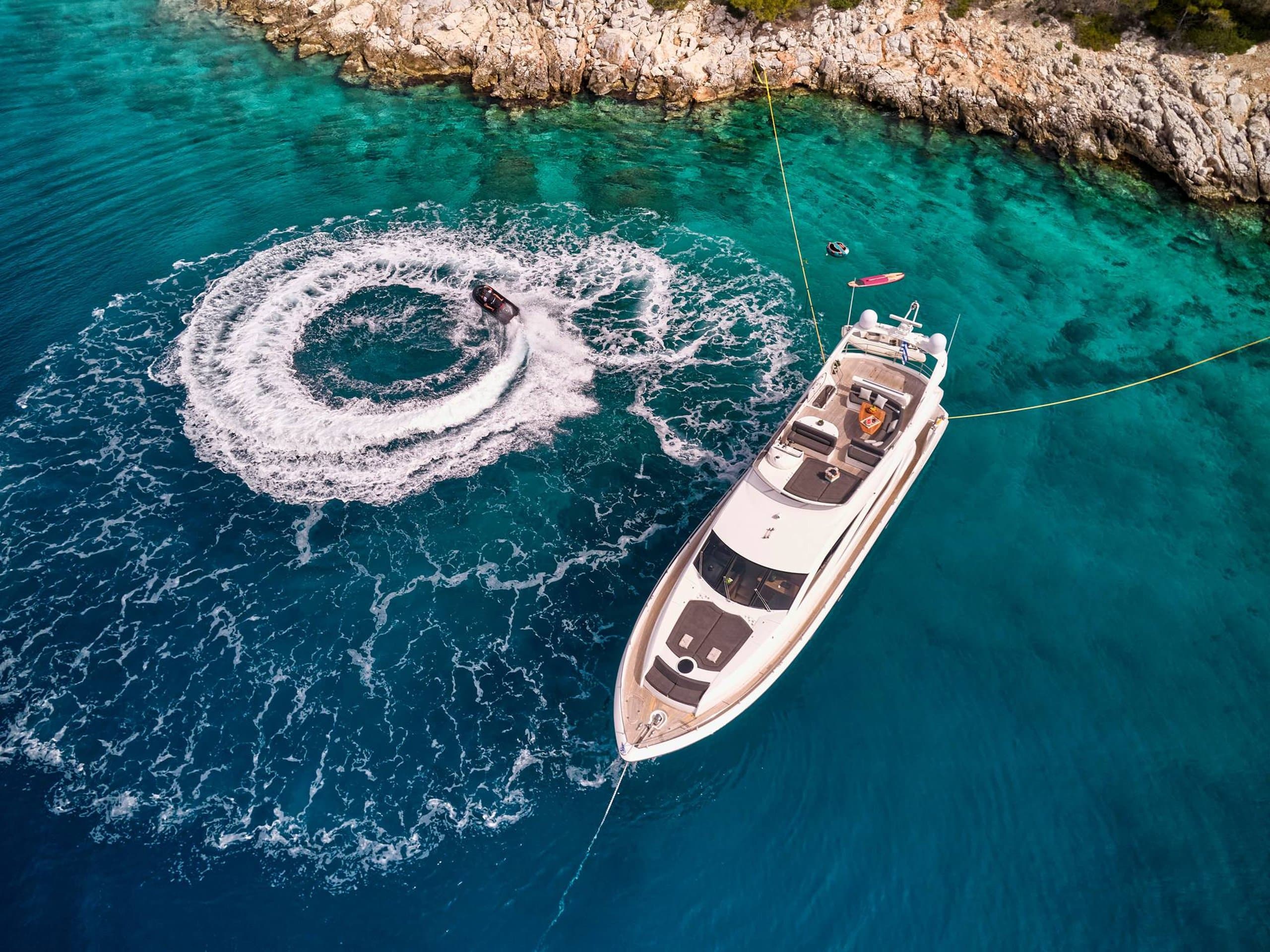 Motor yacht M FIVE 23.13m