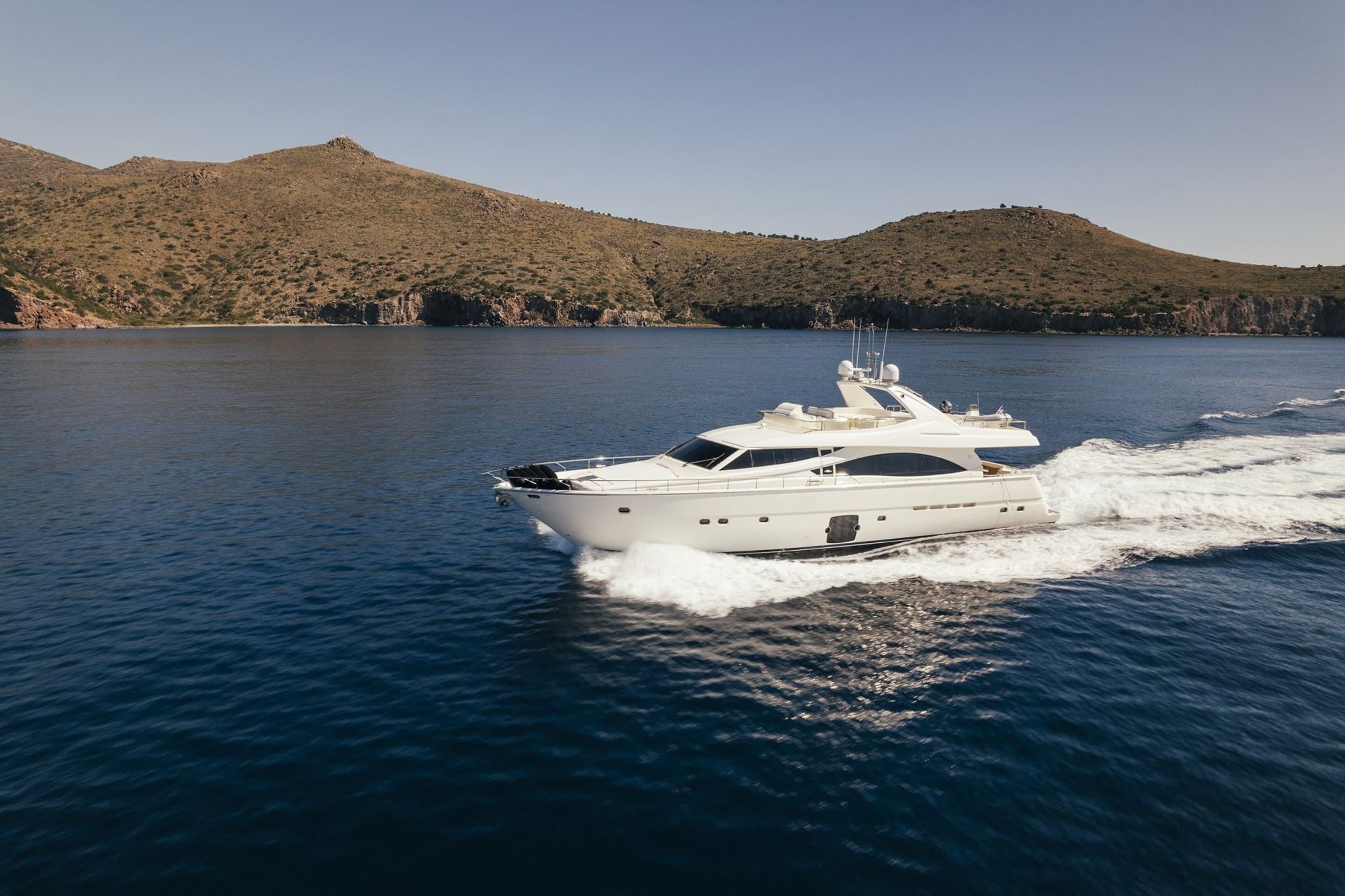 Motor yacht LIDIA 25.3m