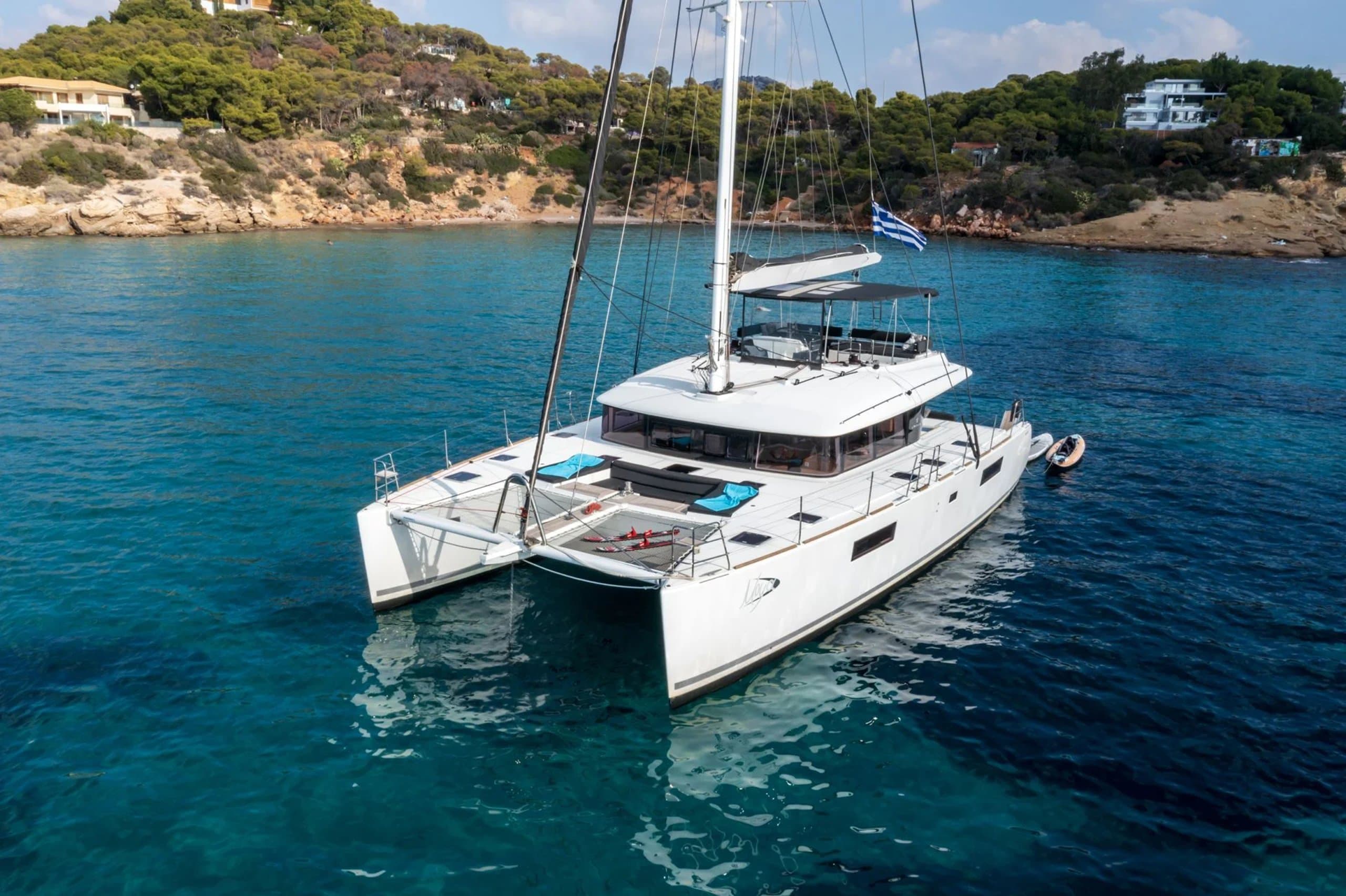 Sailing yacht MOYA 17.07m