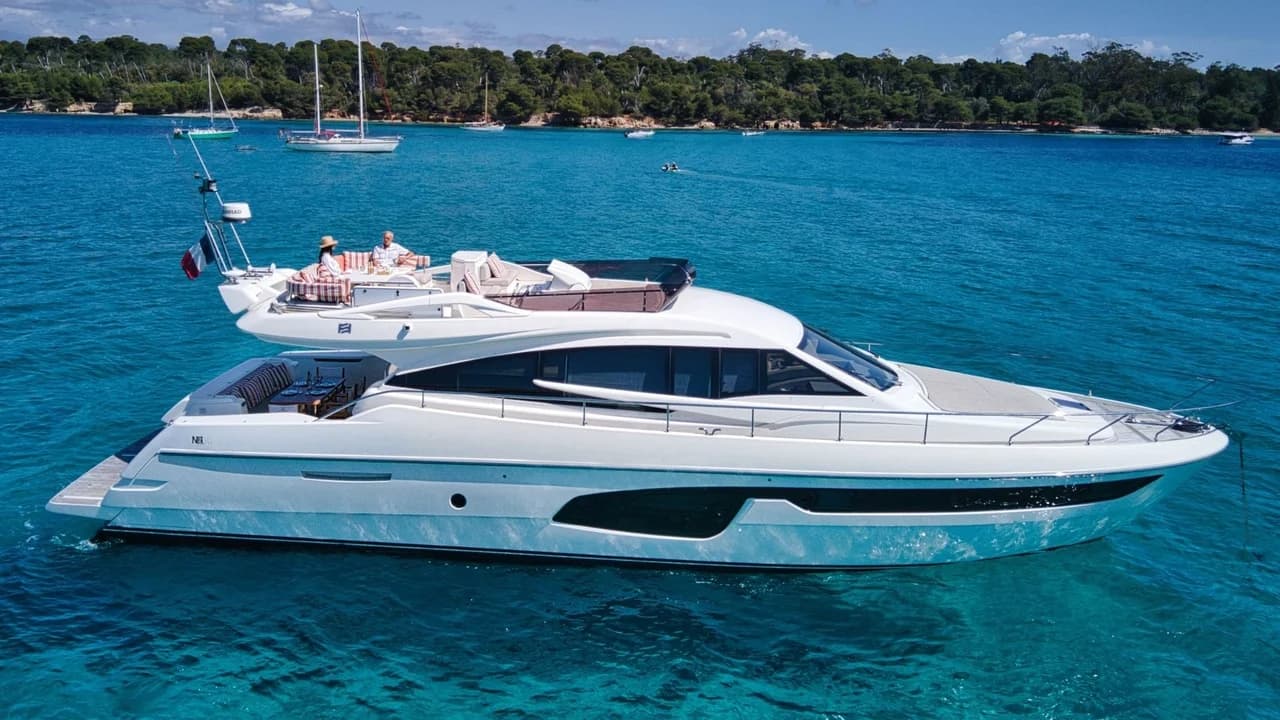 Motor yacht BELLE PLAGE 20m