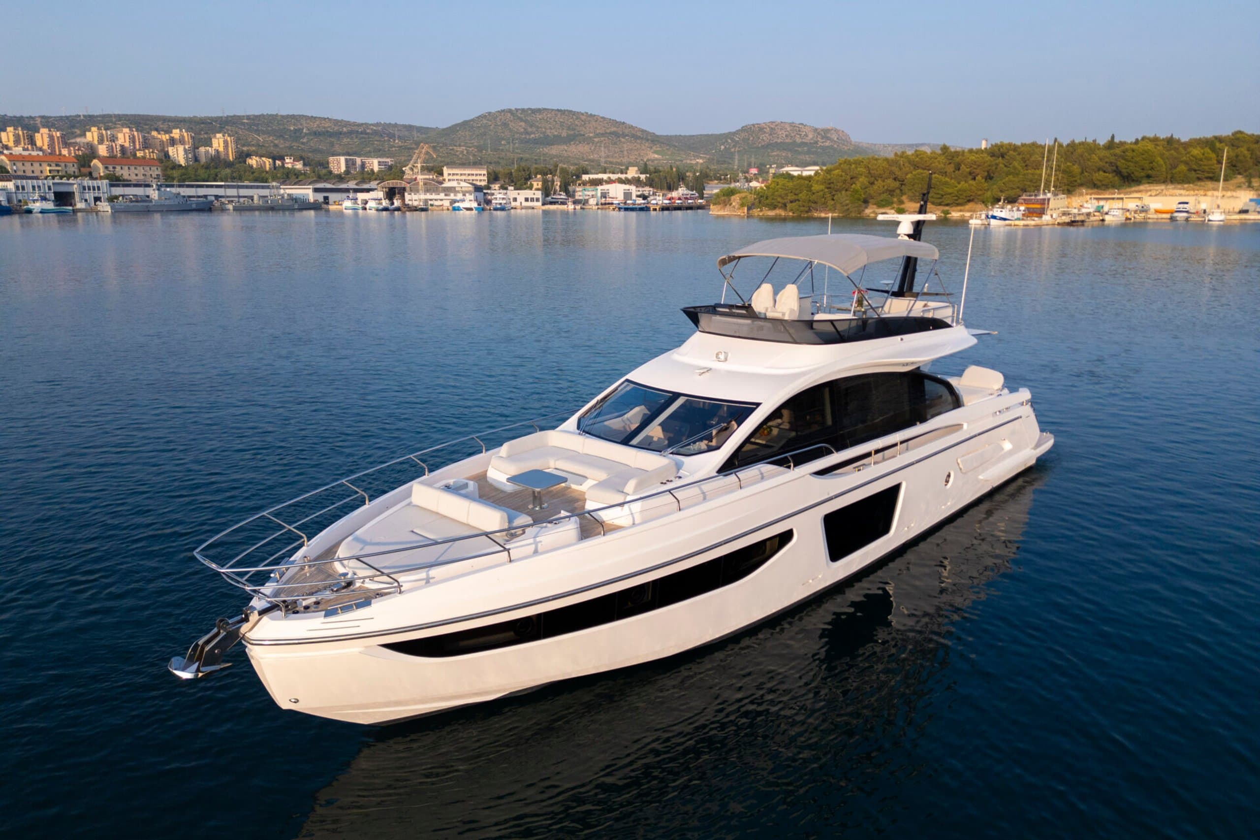 Motor yacht FELICITA 21.01m