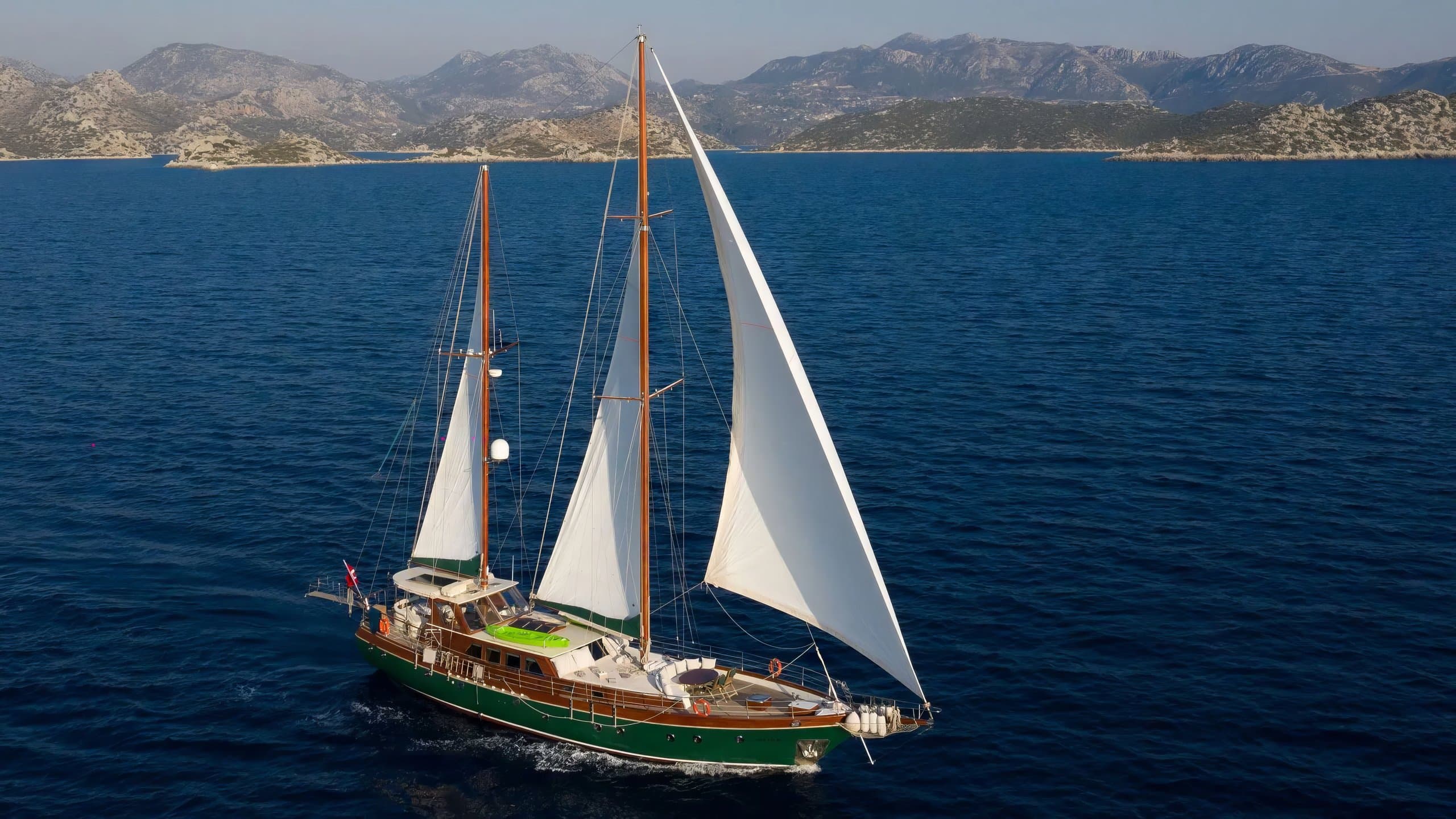 Motor yacht LADY FREYA 22.76m