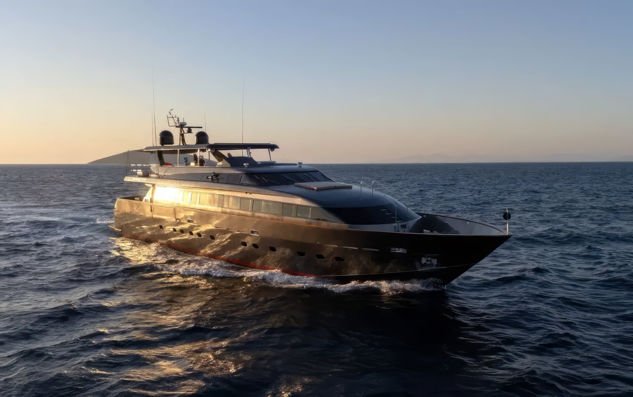 Motor yacht GULSAH 36m by Baglietto