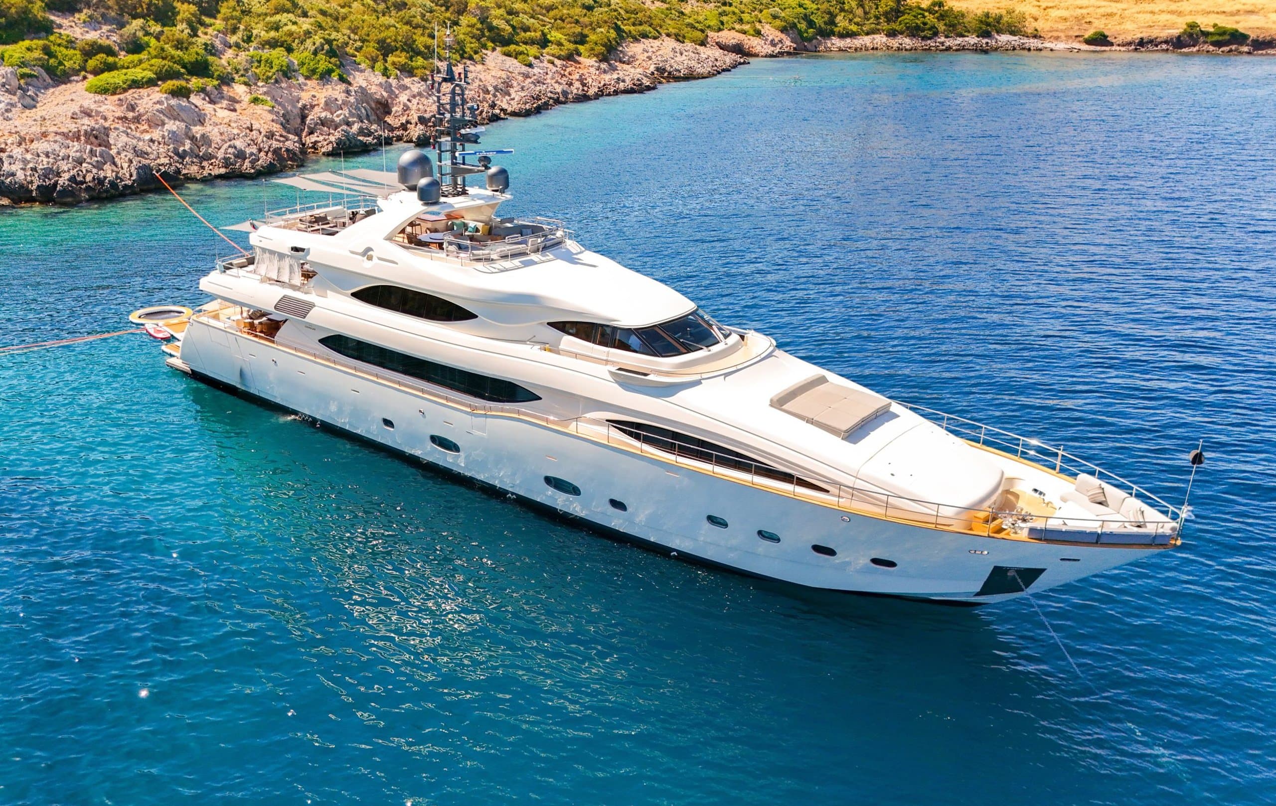 Motor yacht ARIELA 40m