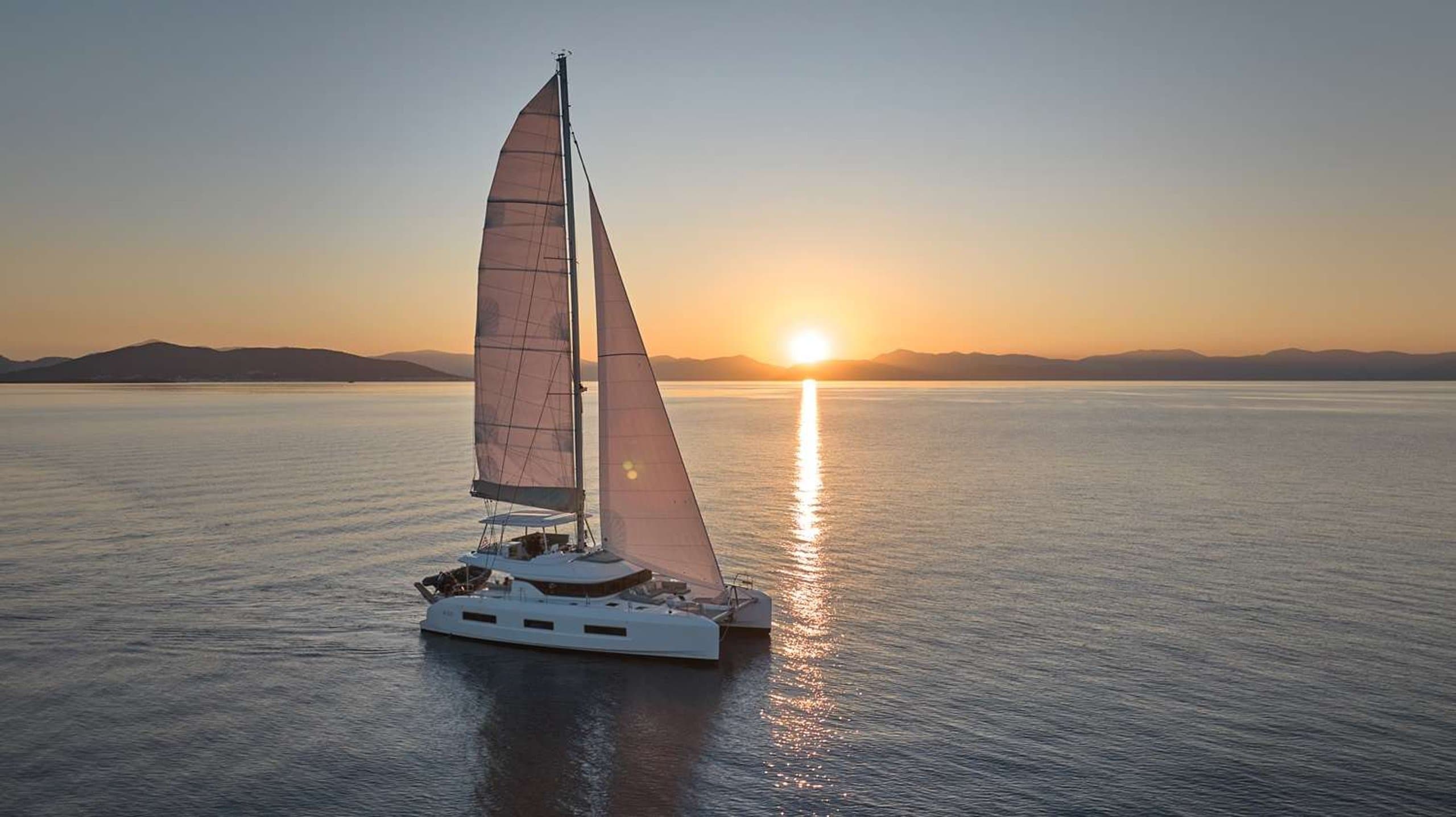 Sailing yacht HAPPY 16.8m by Lagoon