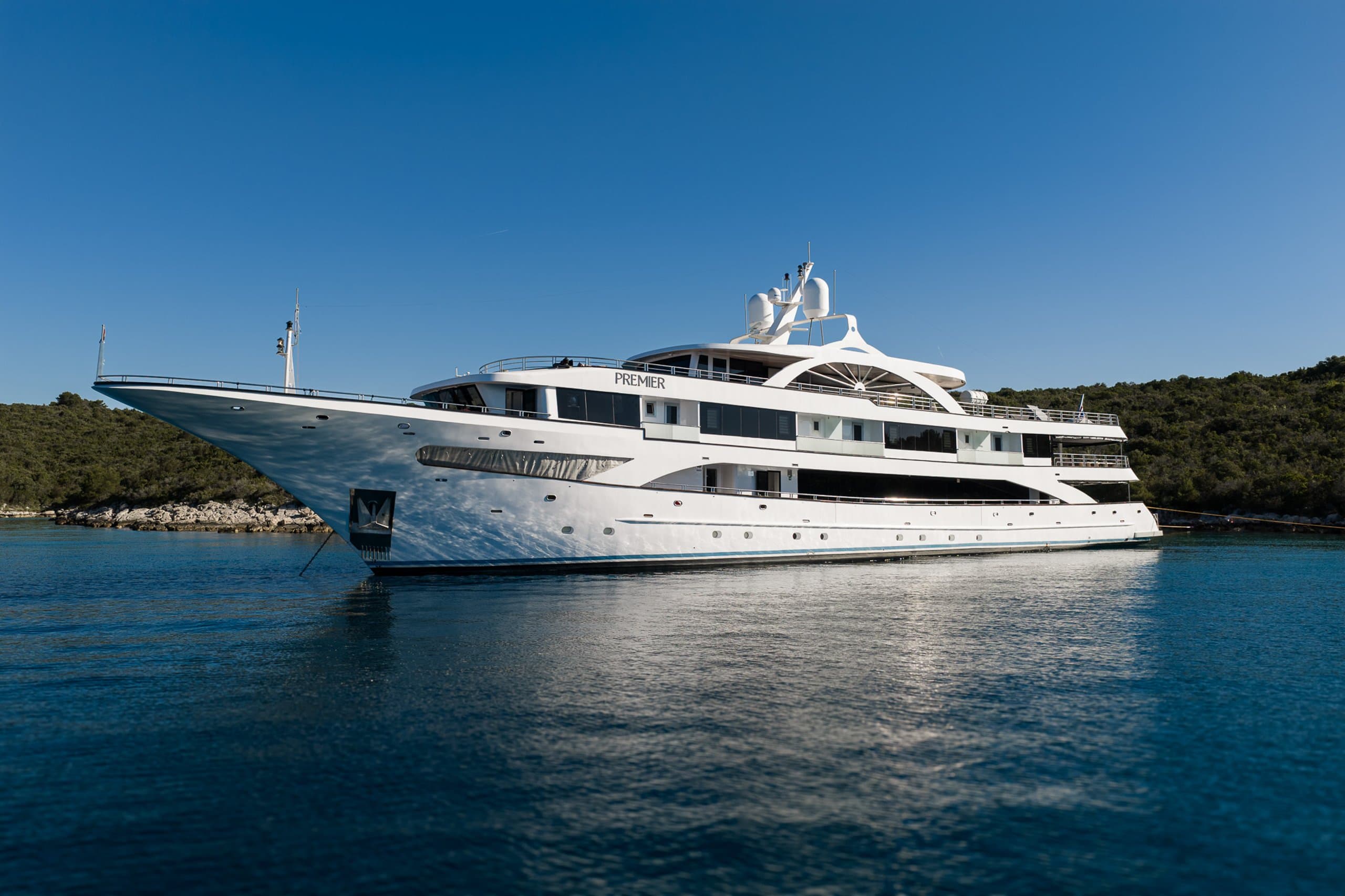 Motor yacht PREMIER 55m