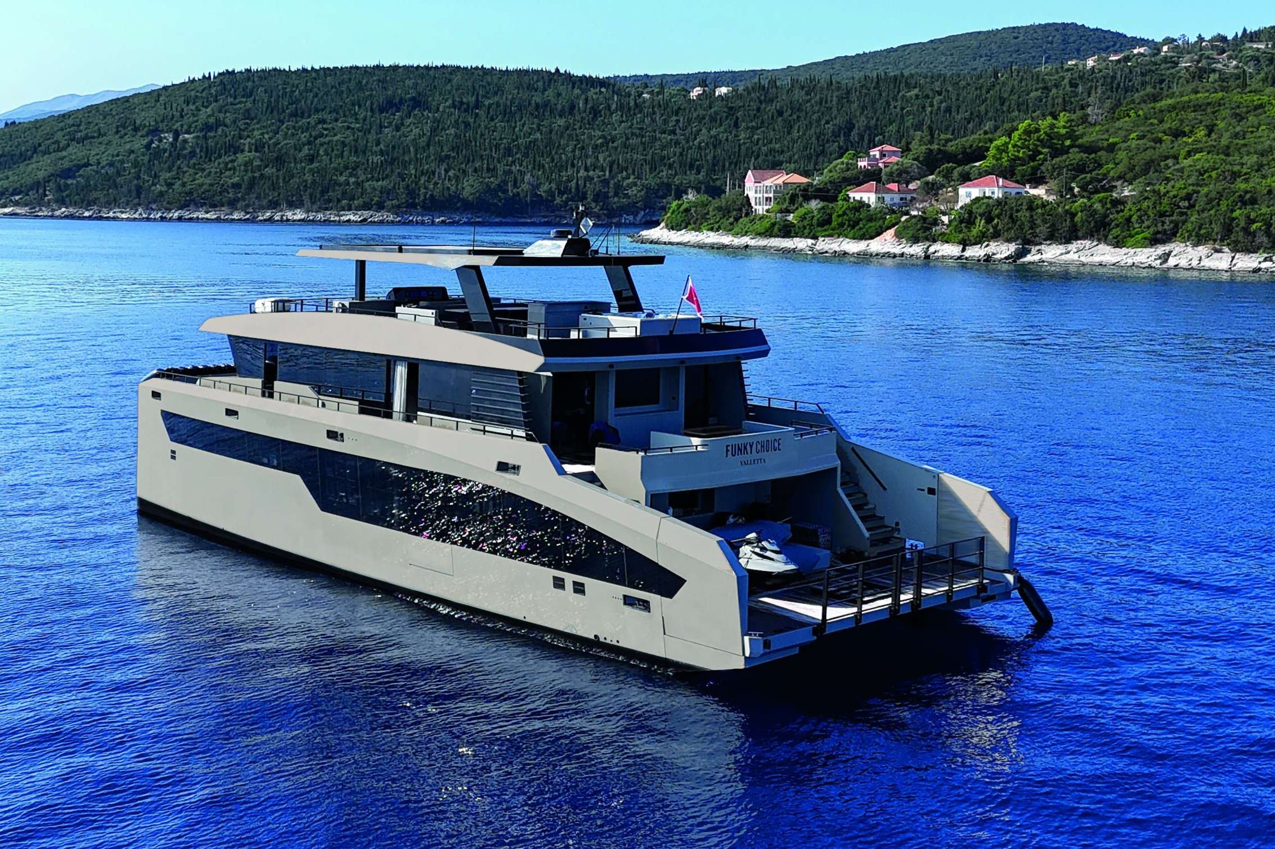 Motor yacht FUNKY CHOICE 27m by Floeth Yachts