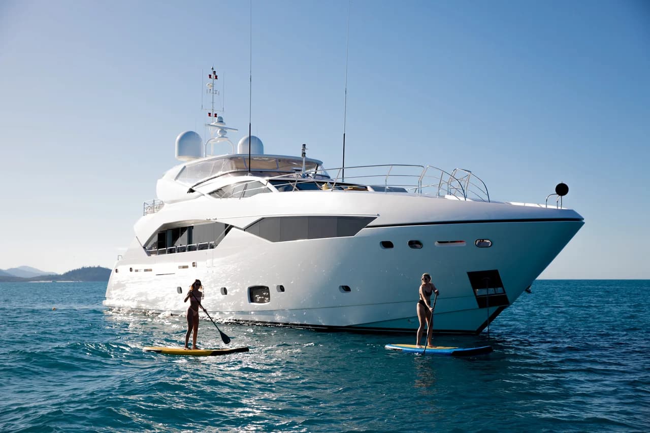 Yacht RASCAL 35m by Sunseeker - Predator 115