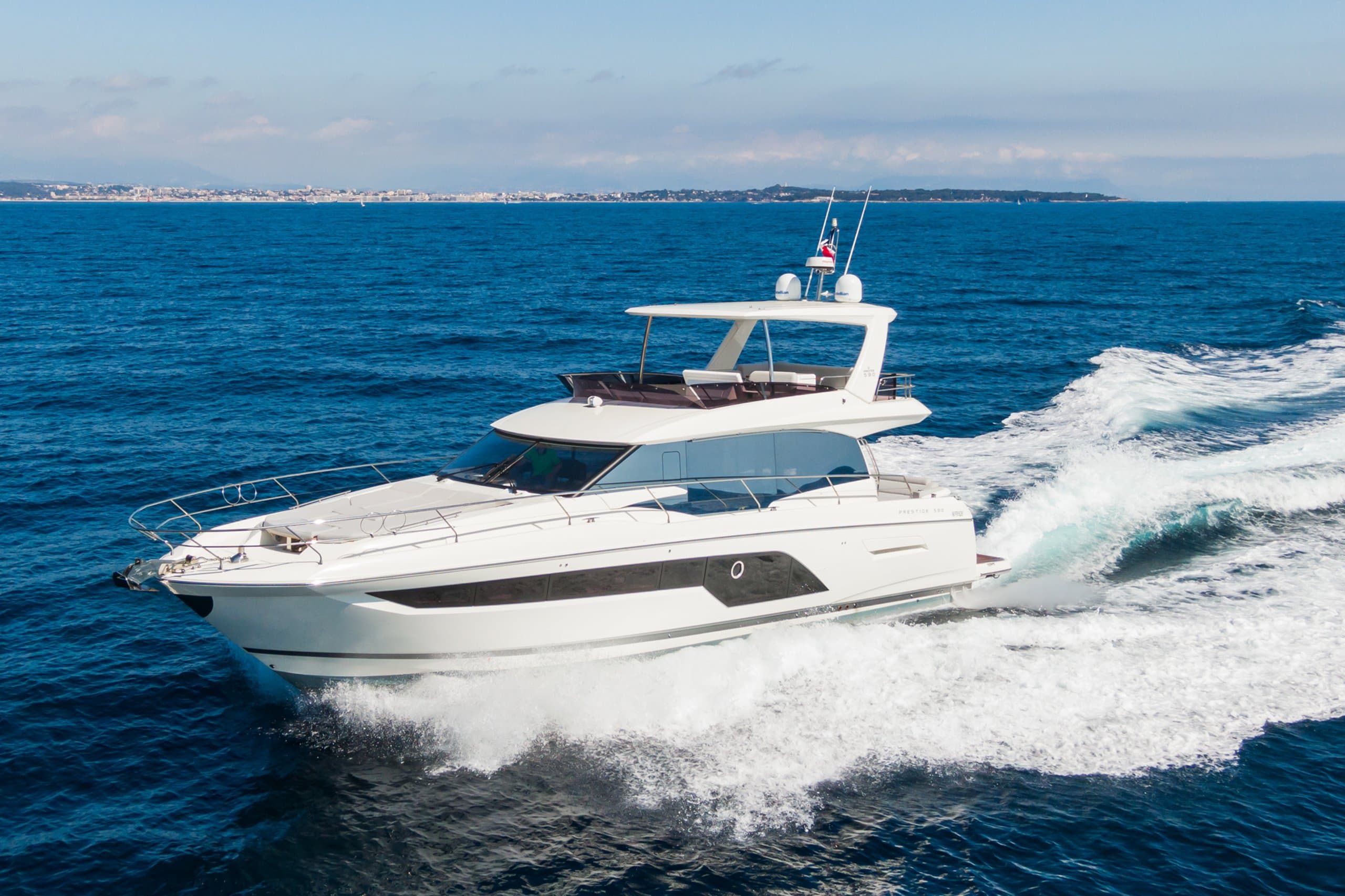 Motor Yacht PRESTIGE 590 FLY ESPERANZA available for charter