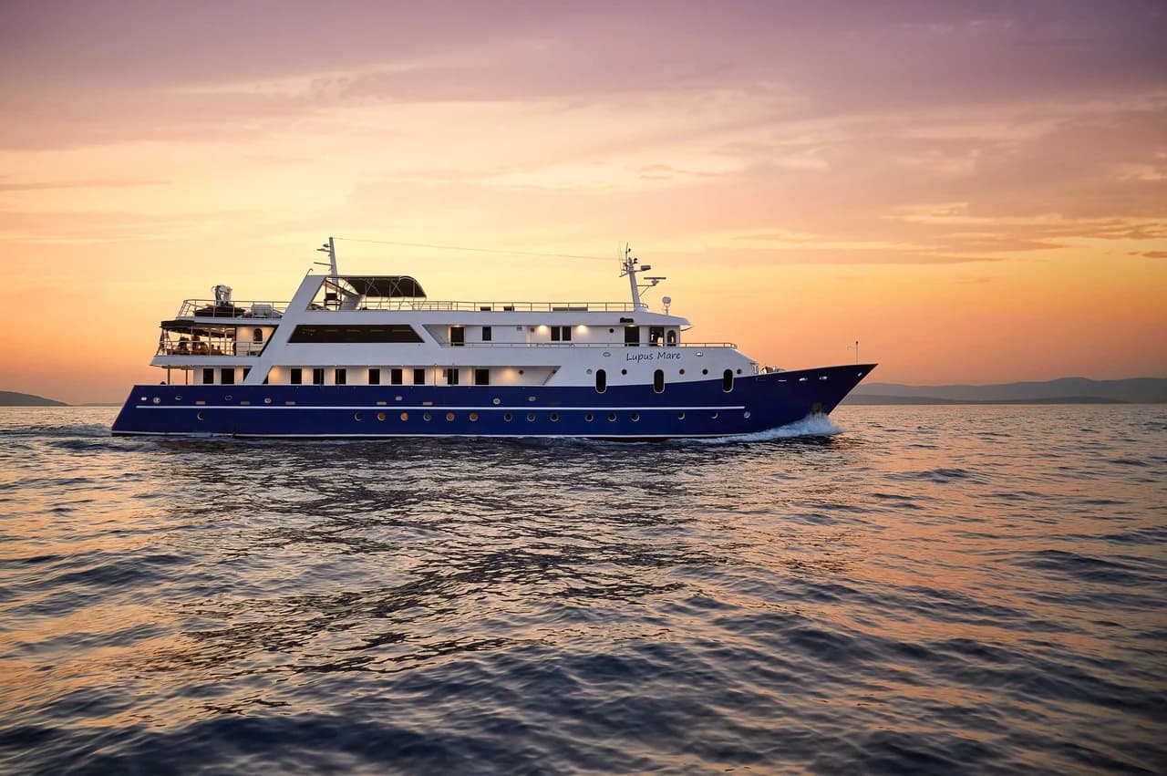 Yacht LUPUS MARE 43m by Brodosplit D.D. shipyard