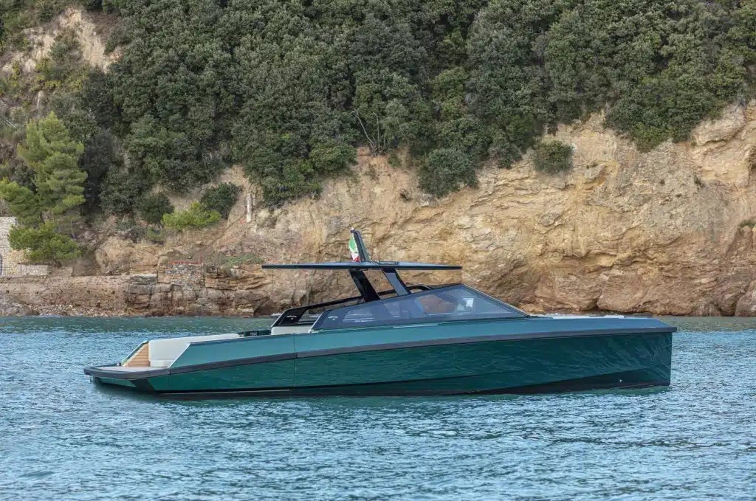 Motor yacht WALLY 43 13.2m by Wally