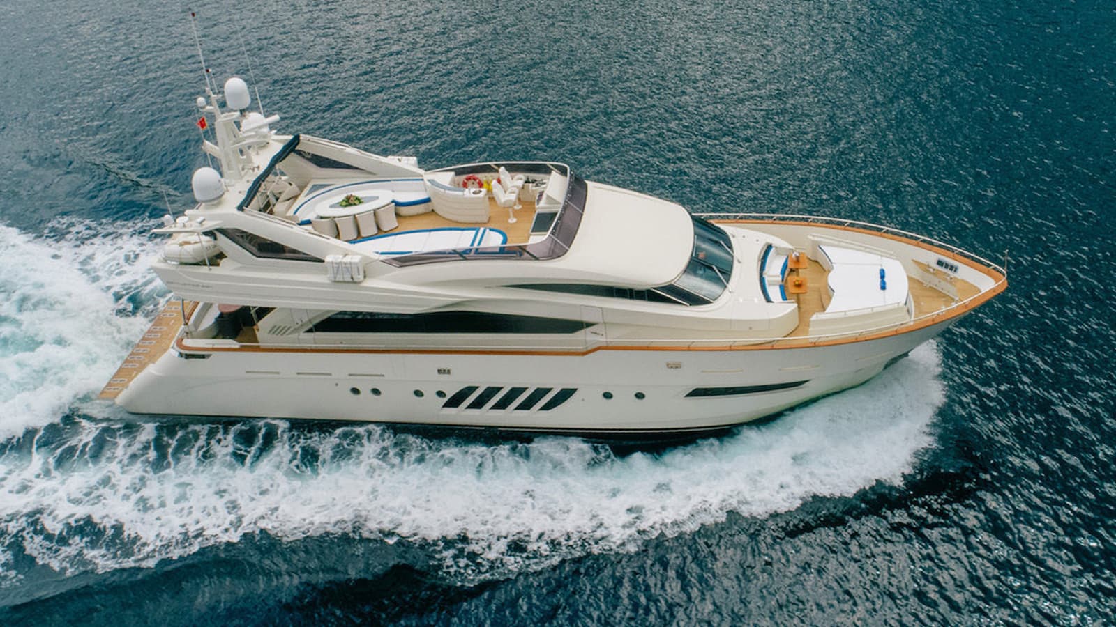 Yacht LADY MURA available for sale