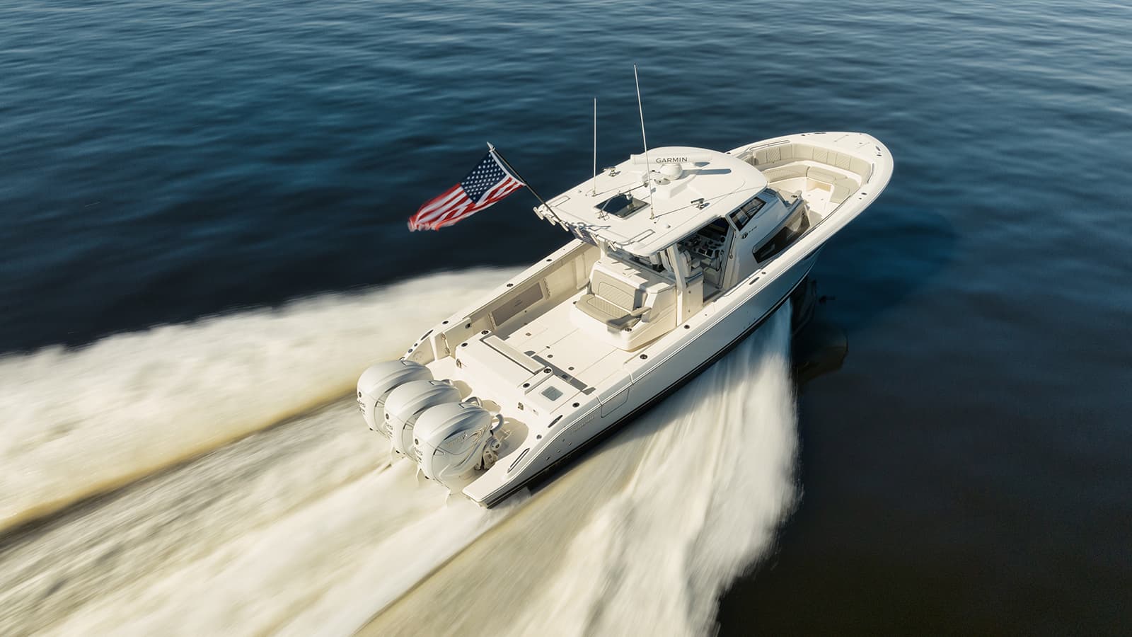 Motor yacht LOW RISE 12.19m