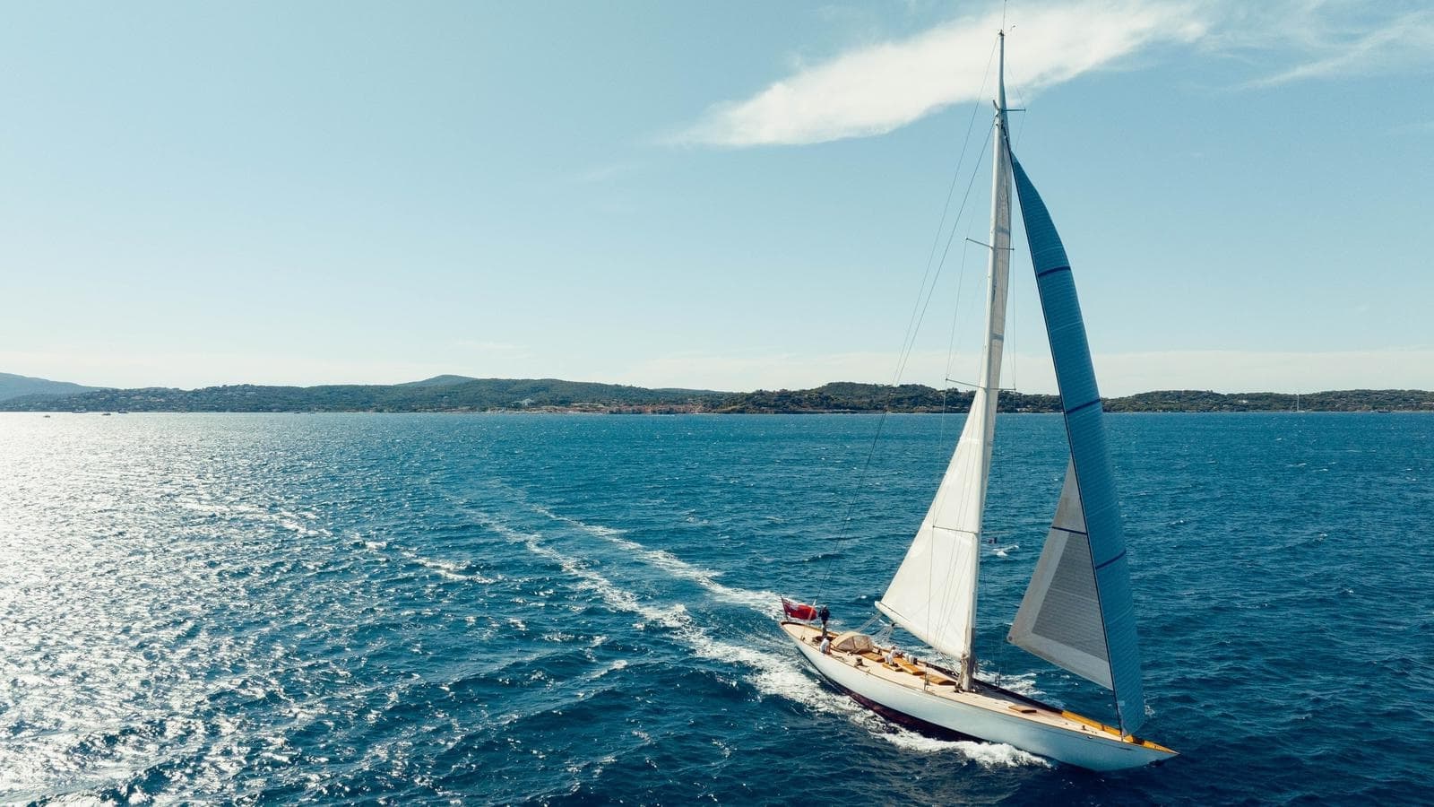 Motor yacht SAVANNAH 27.43m
