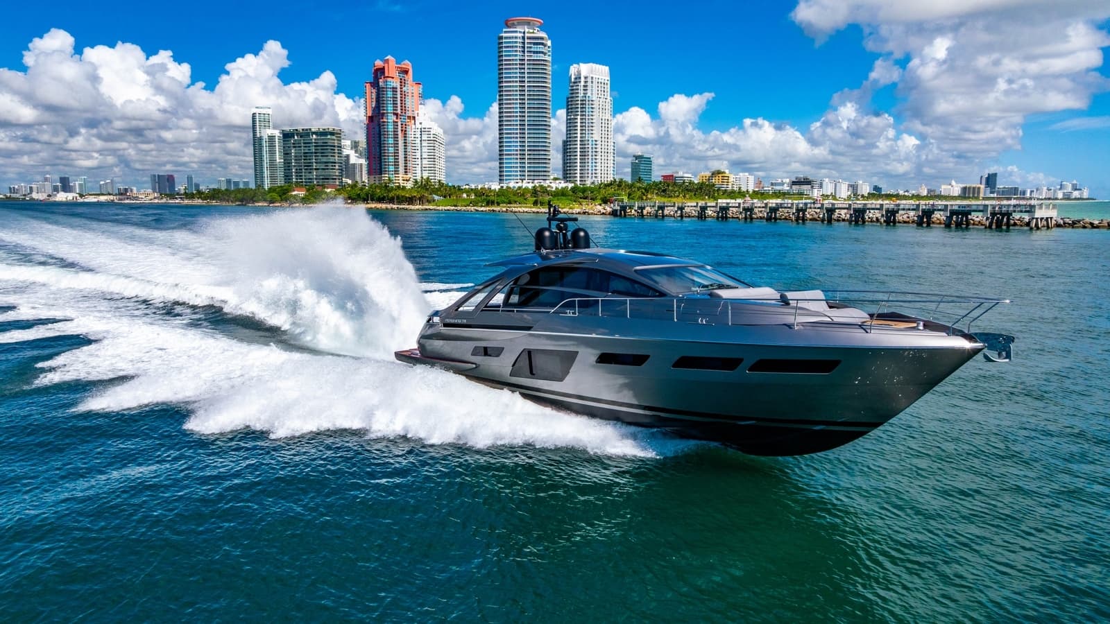 Yacht UNREEL available for sale