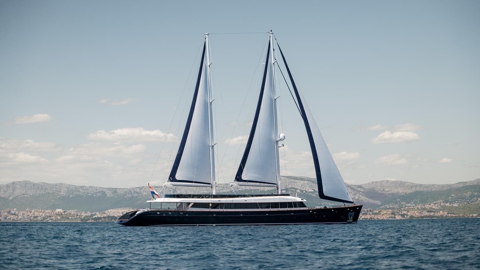 Motor yacht CLASE AZUL 48.24m