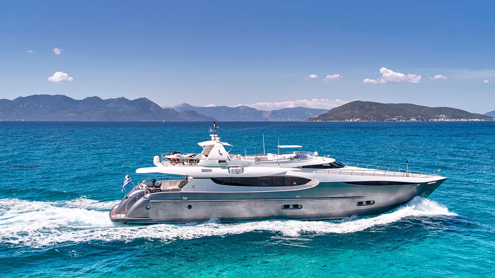 Motor yacht SANJANA 32.6m