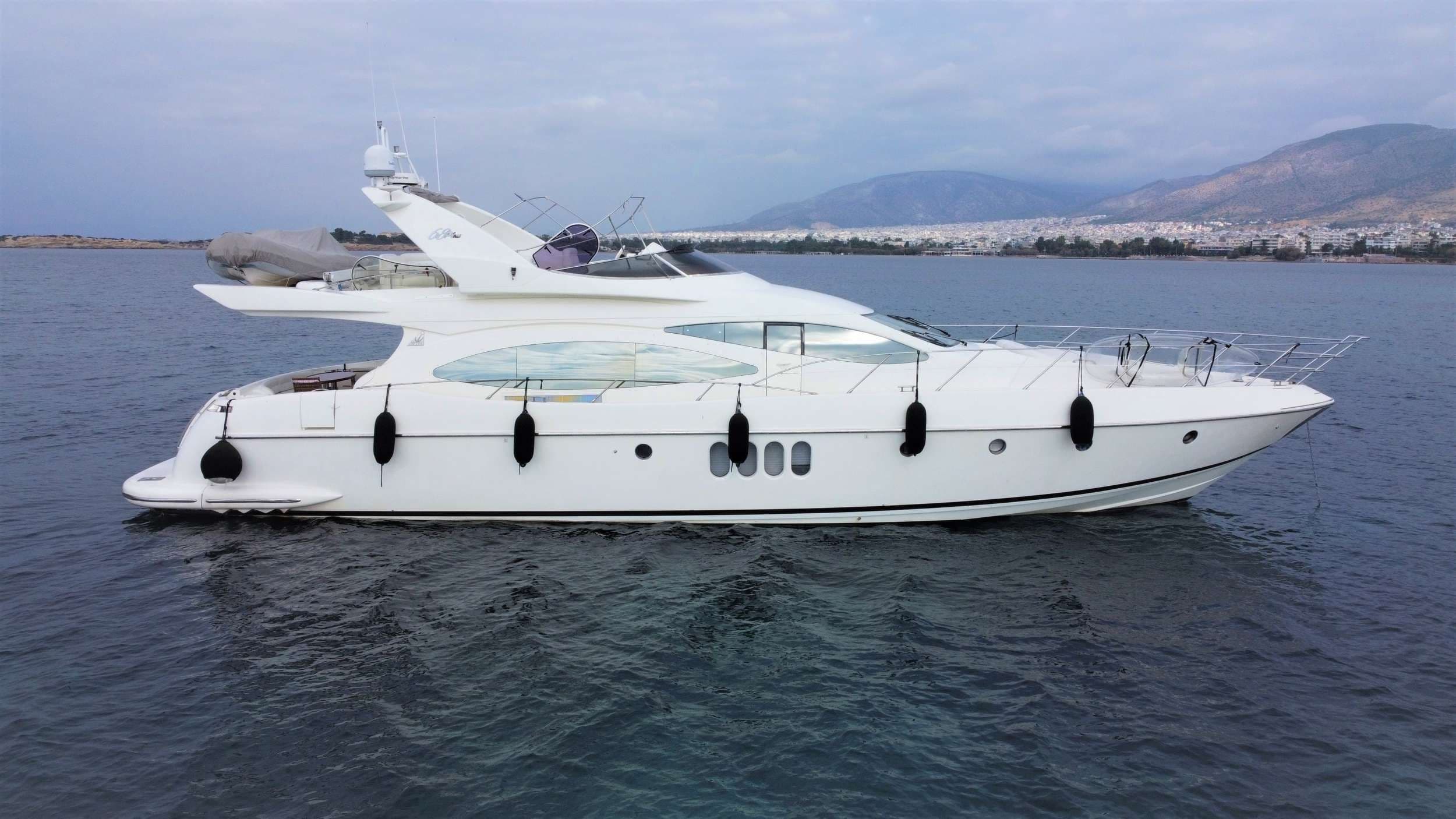 Motor yacht BLUE MED 22m