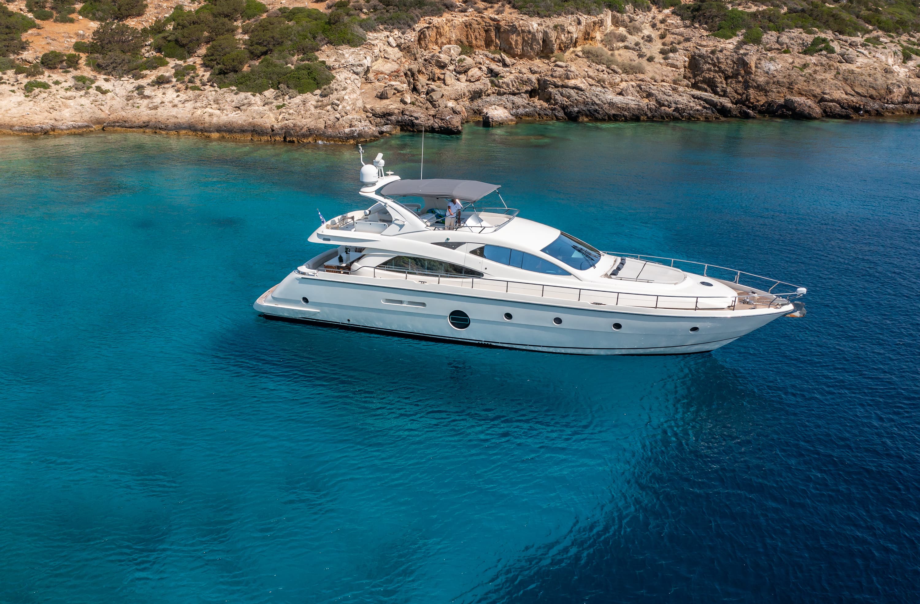 Motor yacht George V 20.51m by Aicon Yachts