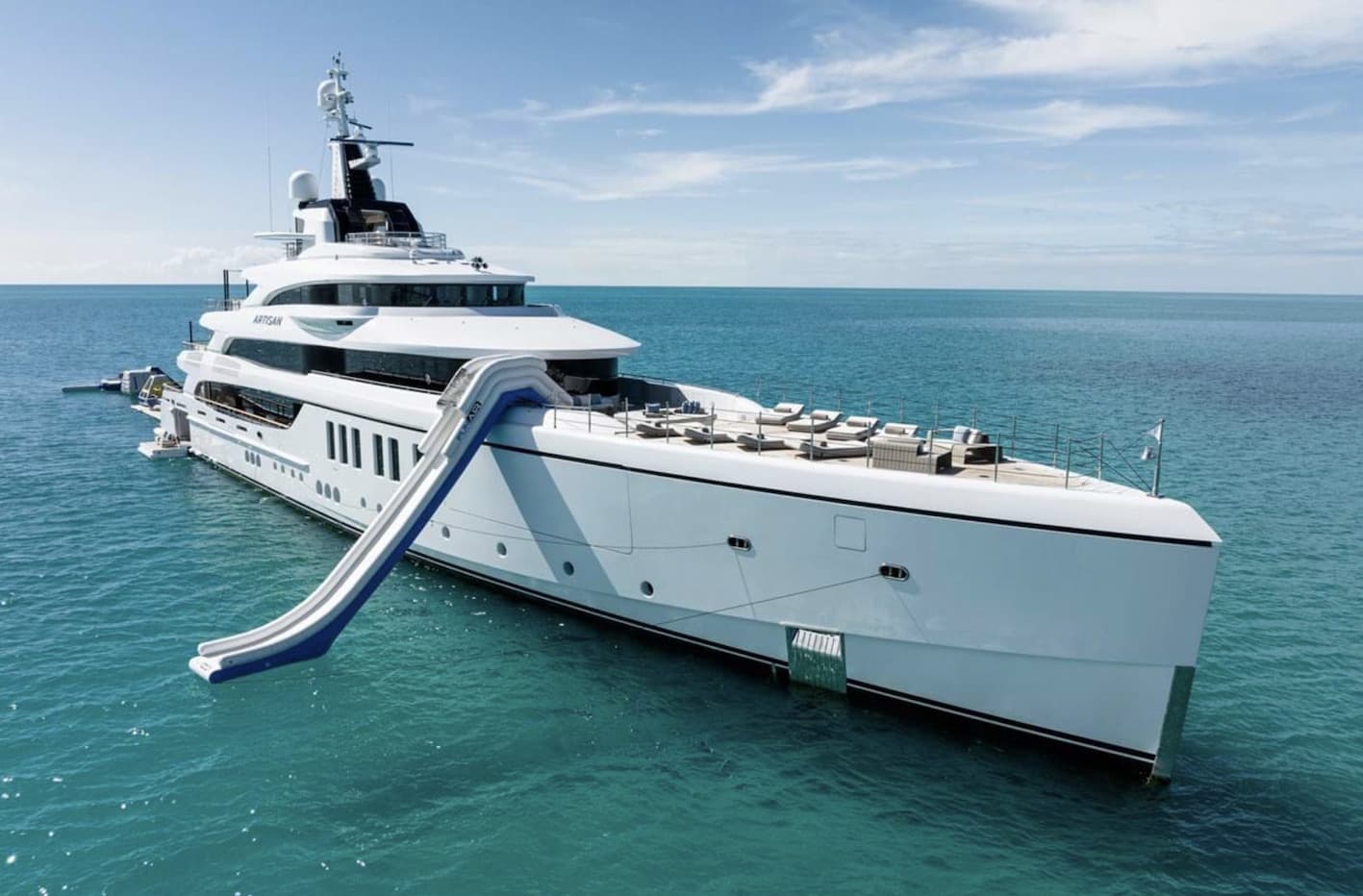 Motor yacht ARTISAN 65m by Benetti
