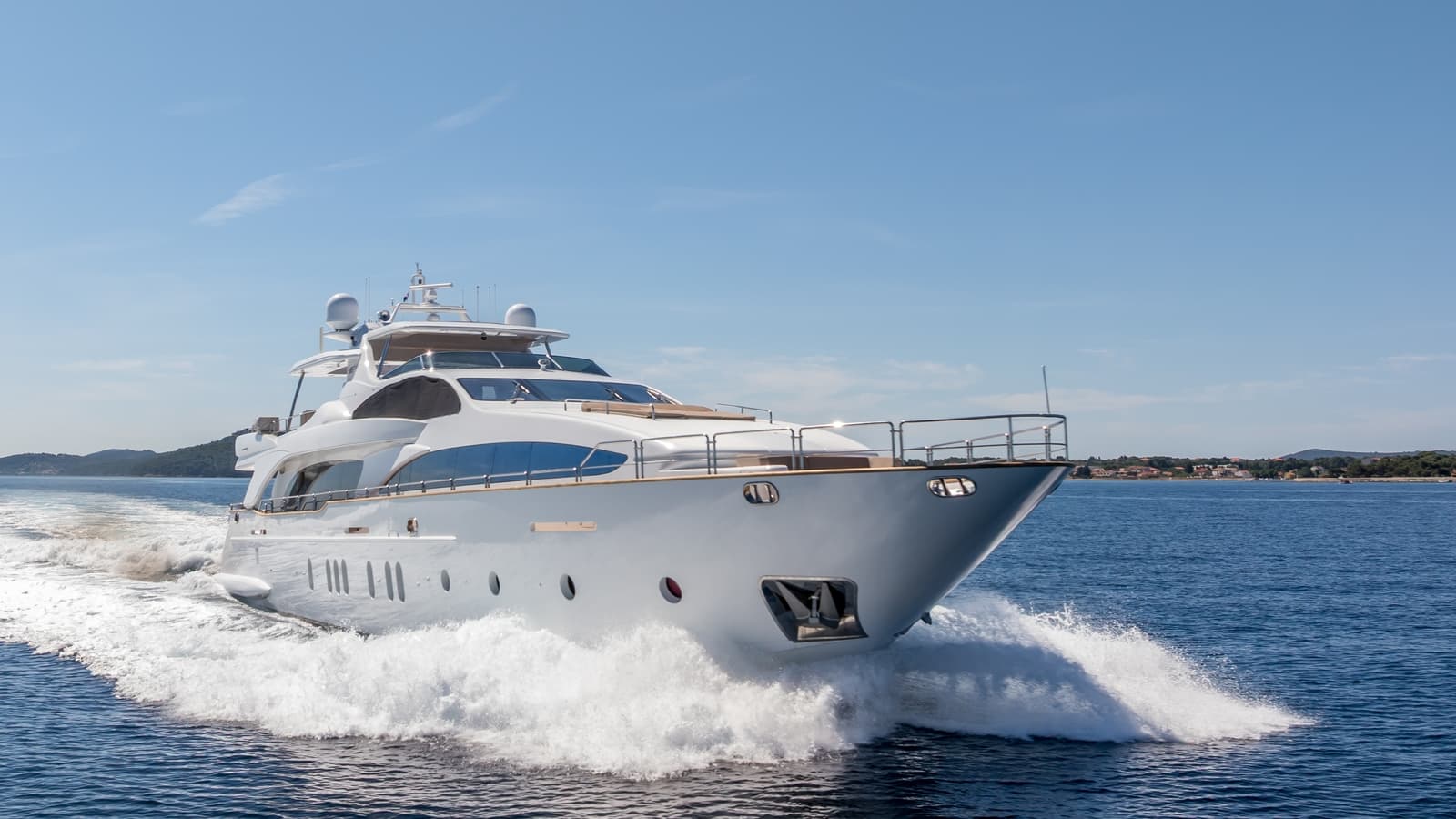 Motor yacht ARTEMY 35.4m