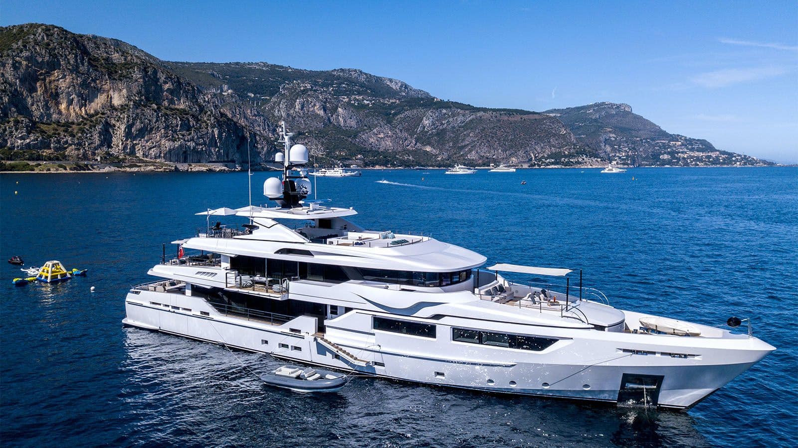 Motor yacht AXIOS 47m