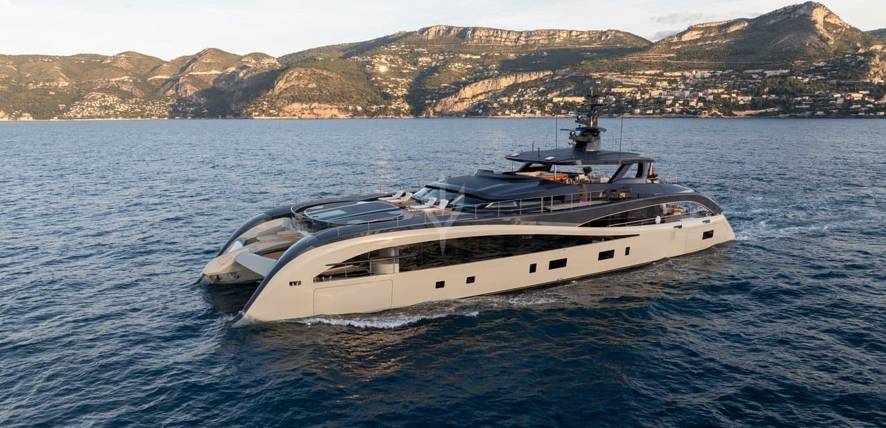Motor yacht SEAWOLF X 42.8m