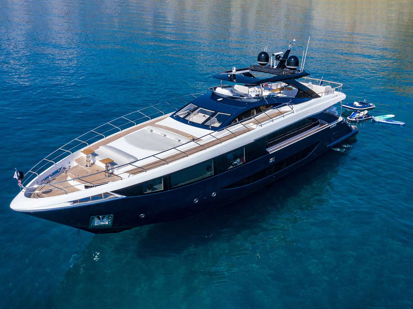Motor yacht ARSANA 35.5m