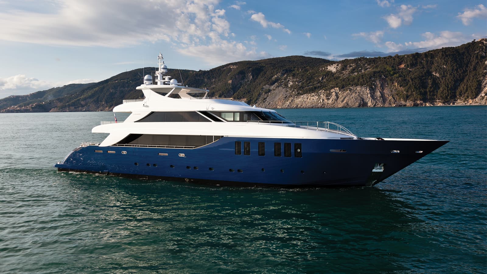 Motor yacht IPANEMAS 45m