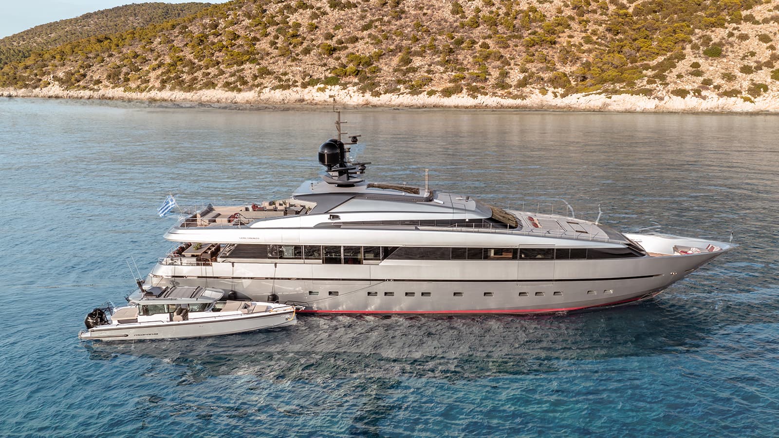 Motor yacht NAIA 38.5m