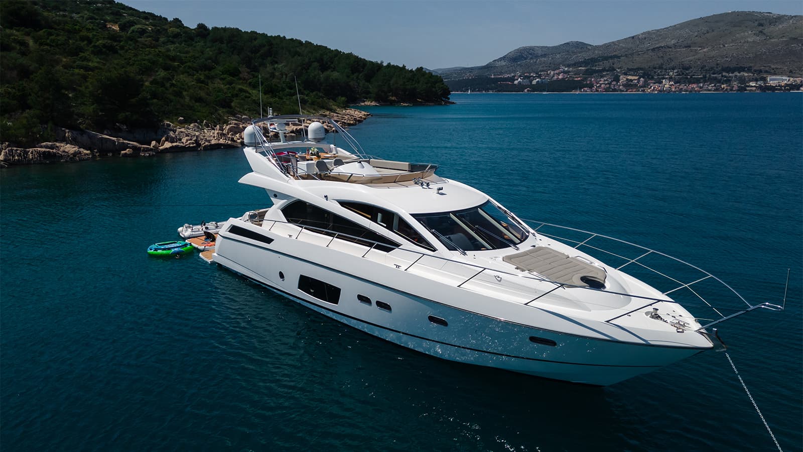 Motor yacht CARDANO 21m