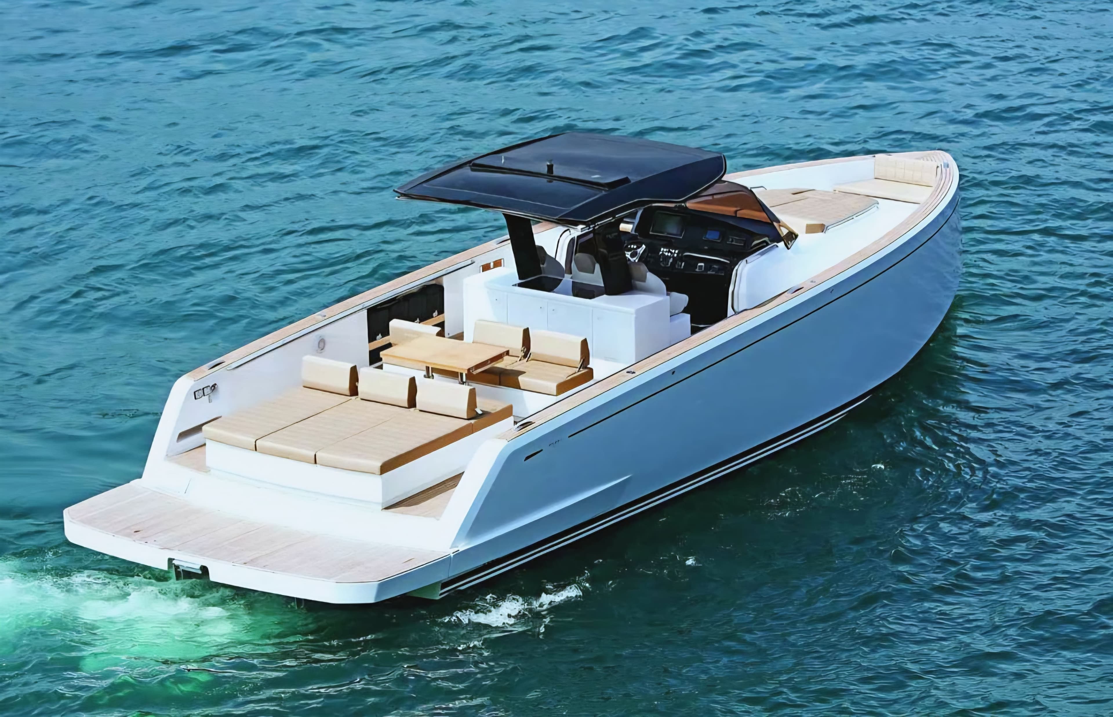 Motor yacht Grivalia 3 13.1m