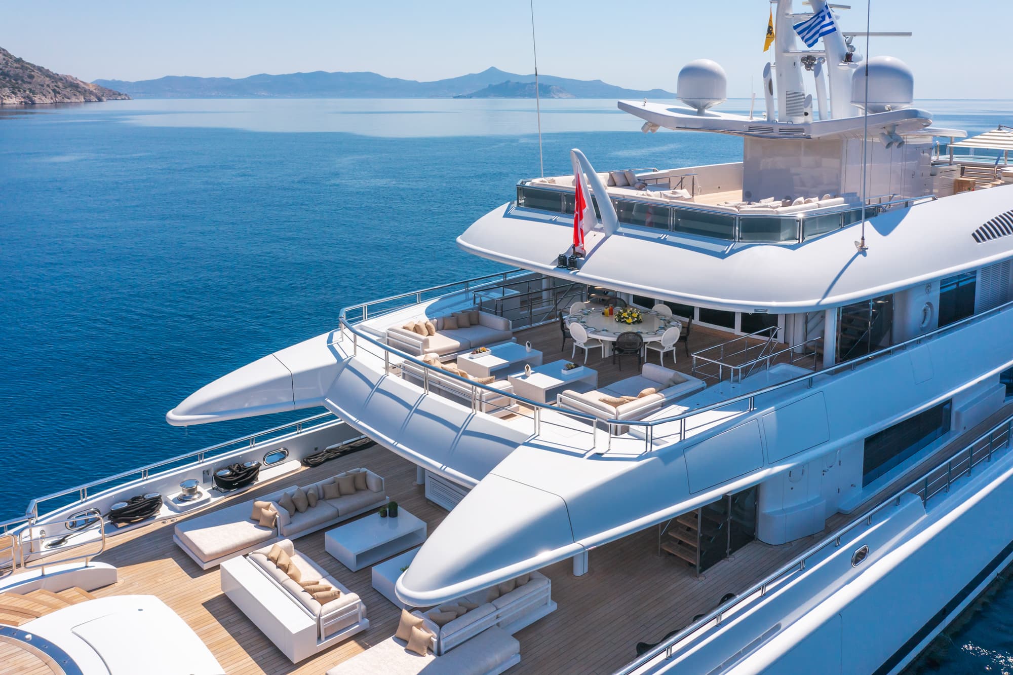 Motor yacht LADY VERA 73.5m