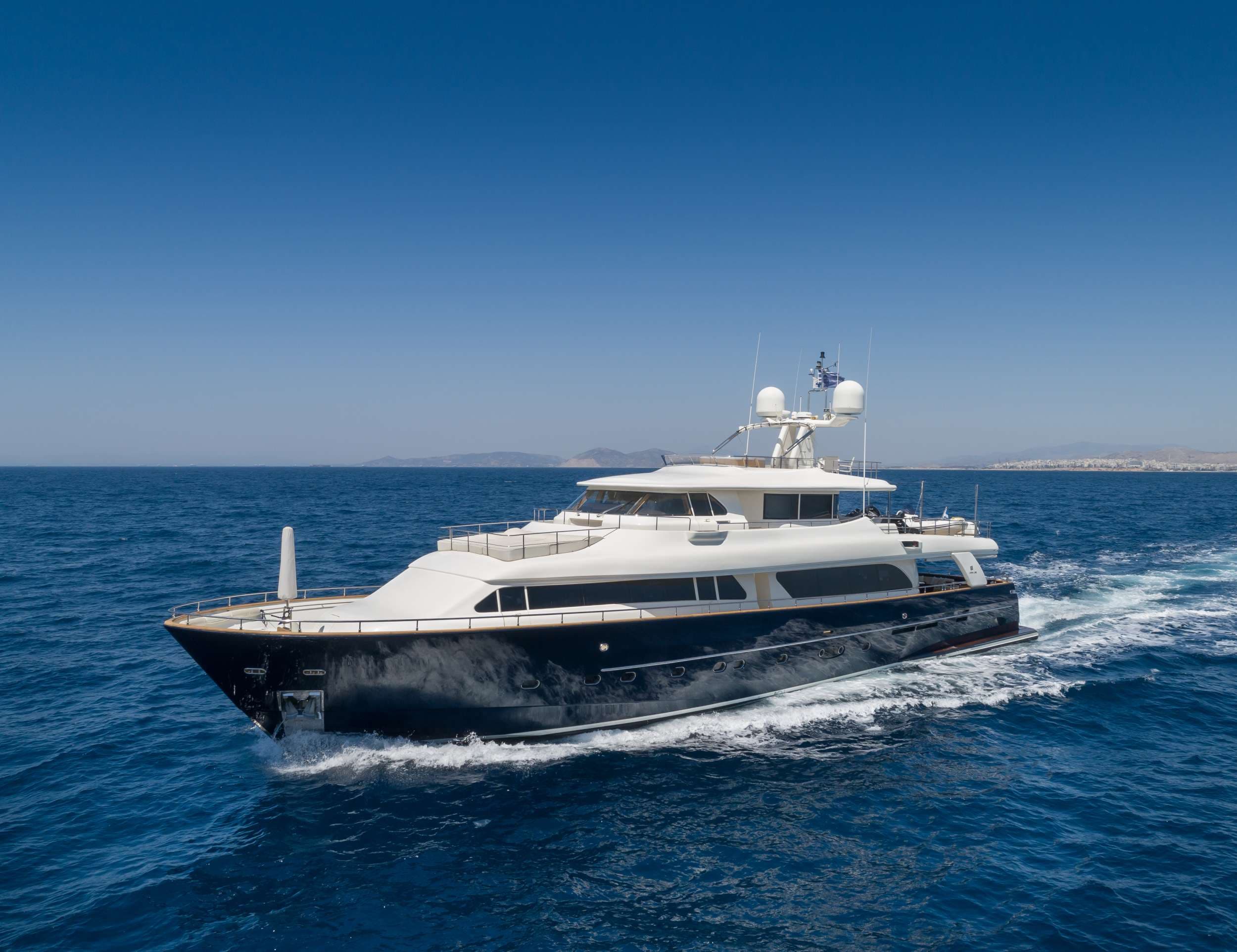 HAG — yacht charter in Saronic Gulf
