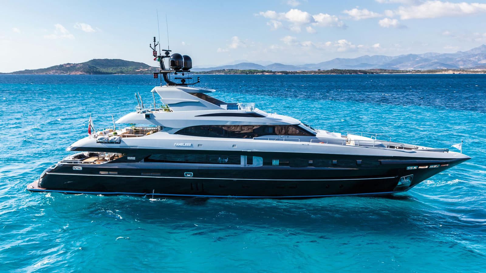 Motor yacht MAESTRO 40.5m
