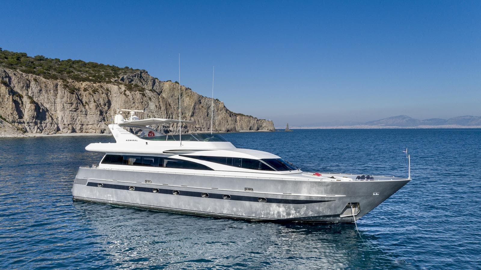 Motor yacht Andilis 27.43m