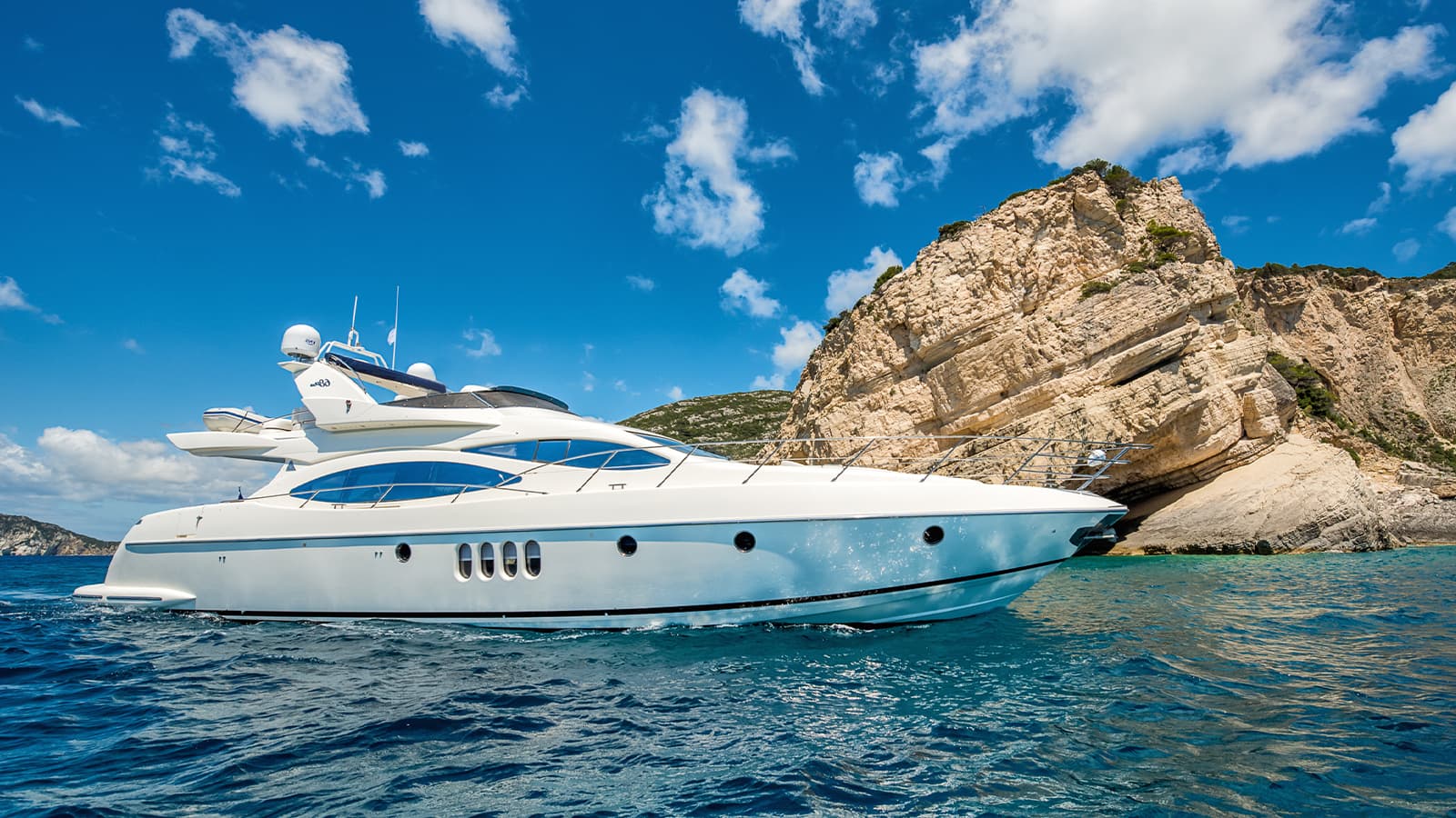 MANU — yacht charter in Crete