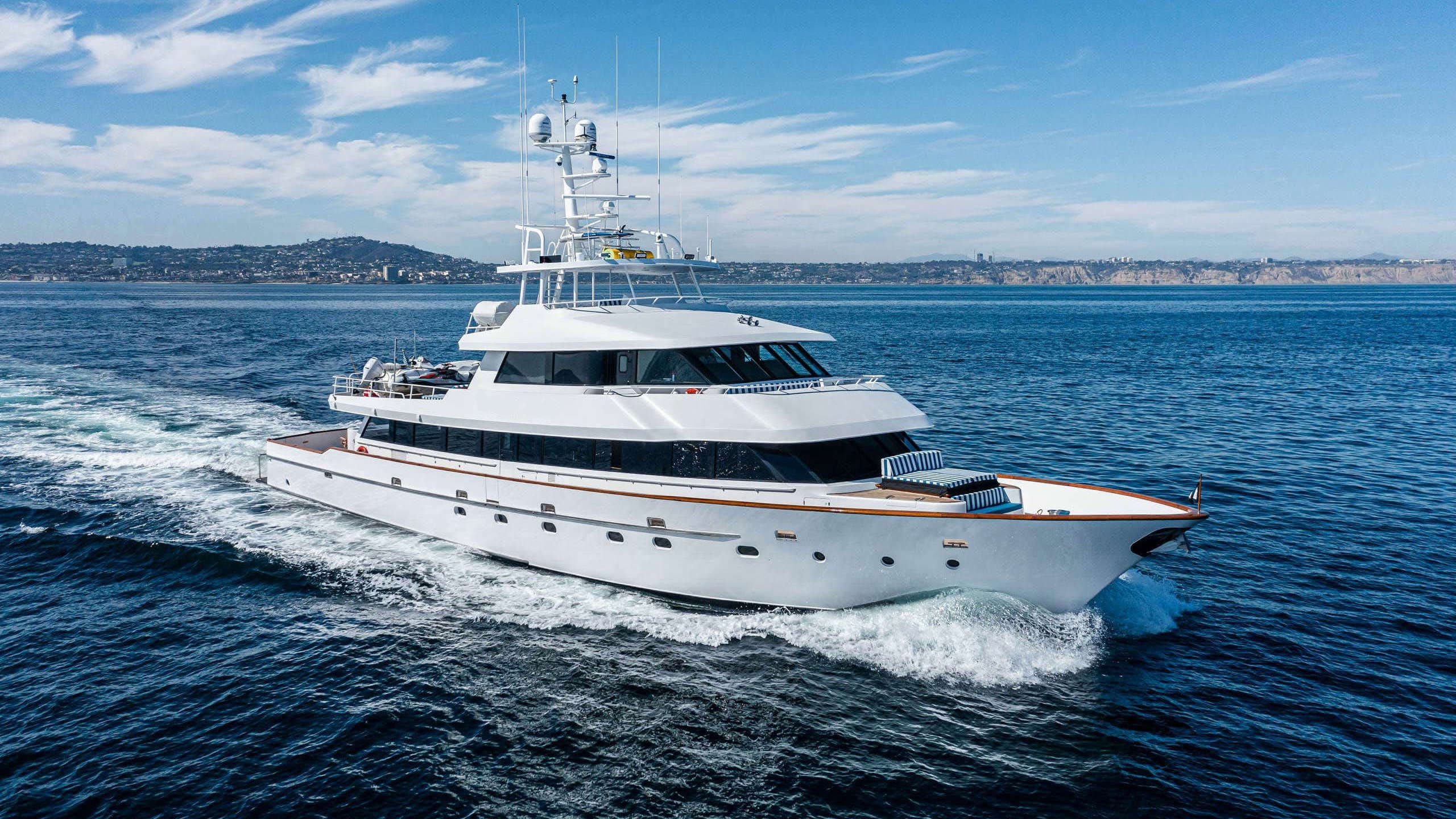 Motor yacht EL REY 34.14m