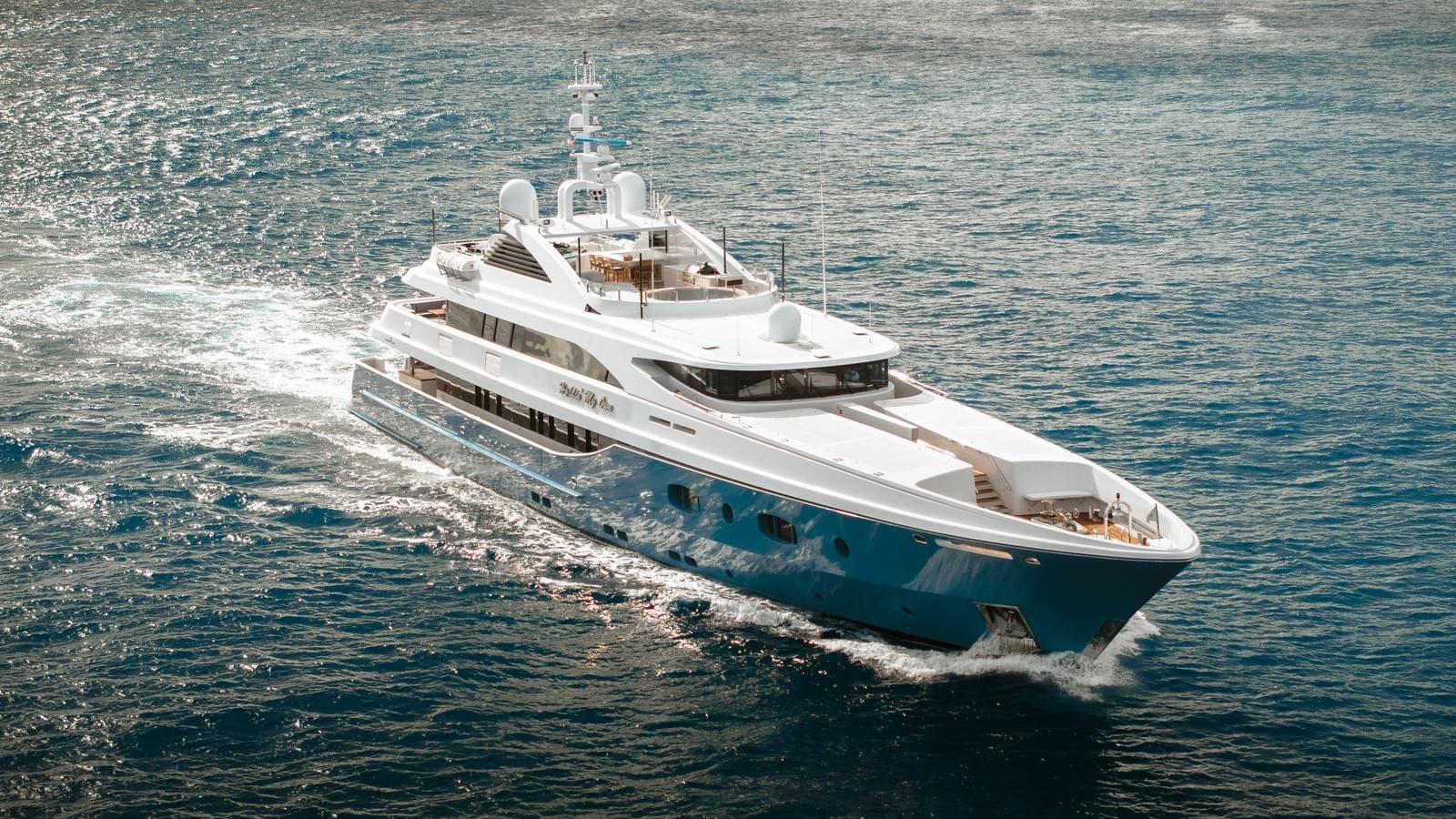 Motor yacht HOLDIN' MY OWN 55.4m