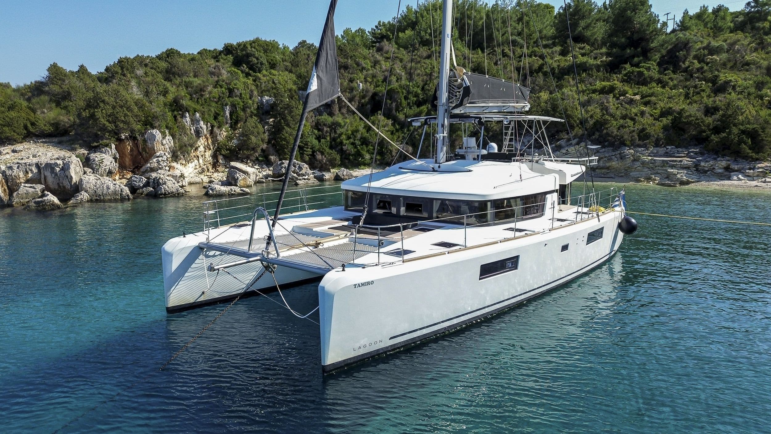 Sailing yacht TAMIRO 15.84m by Lagoon