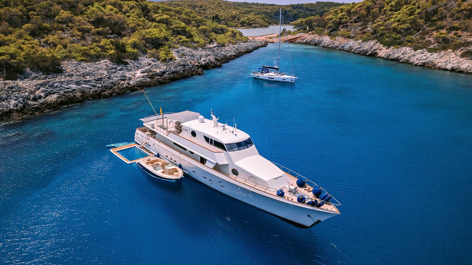 Yacht XIPHIAS 33.2m by Esterel