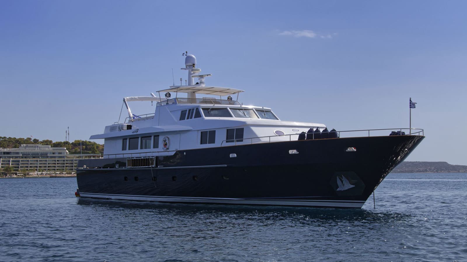 Motor yacht KARMA 30m