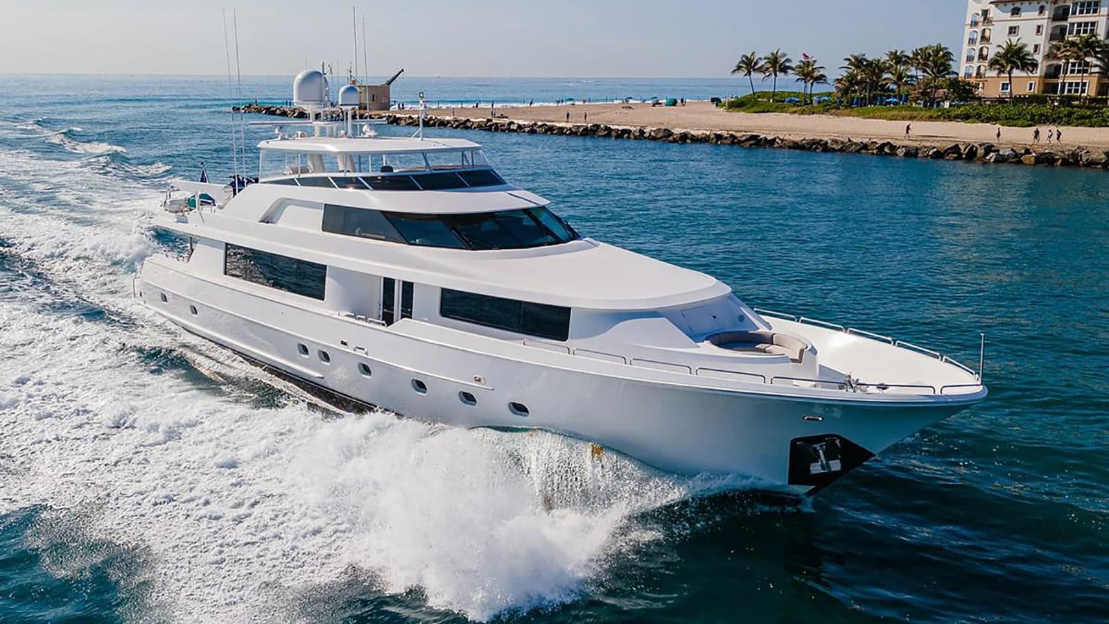 Yacht UNWINED 34.14m by Westport